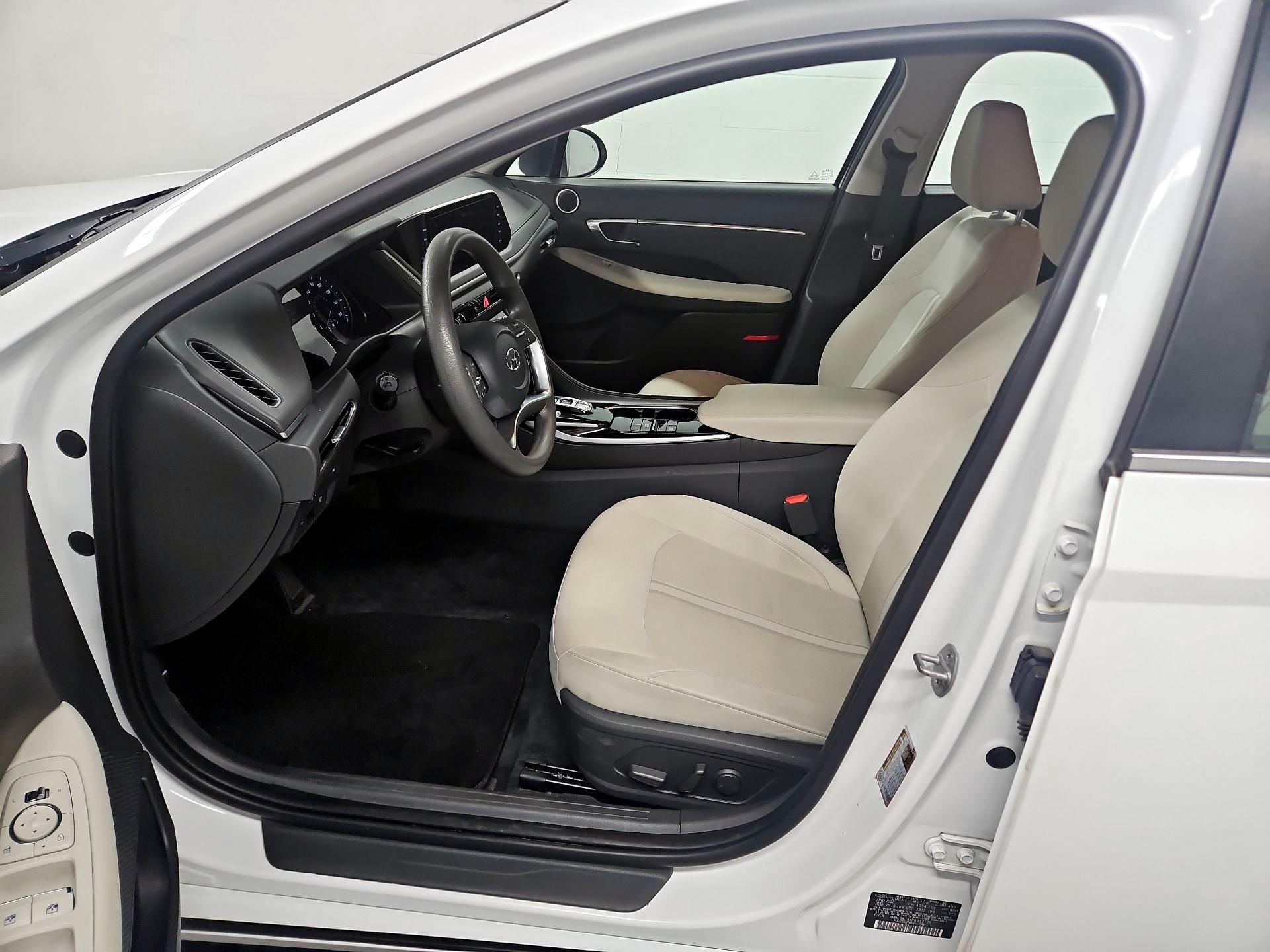 Thumbnail: 2023 Hyundai Sonata - 11