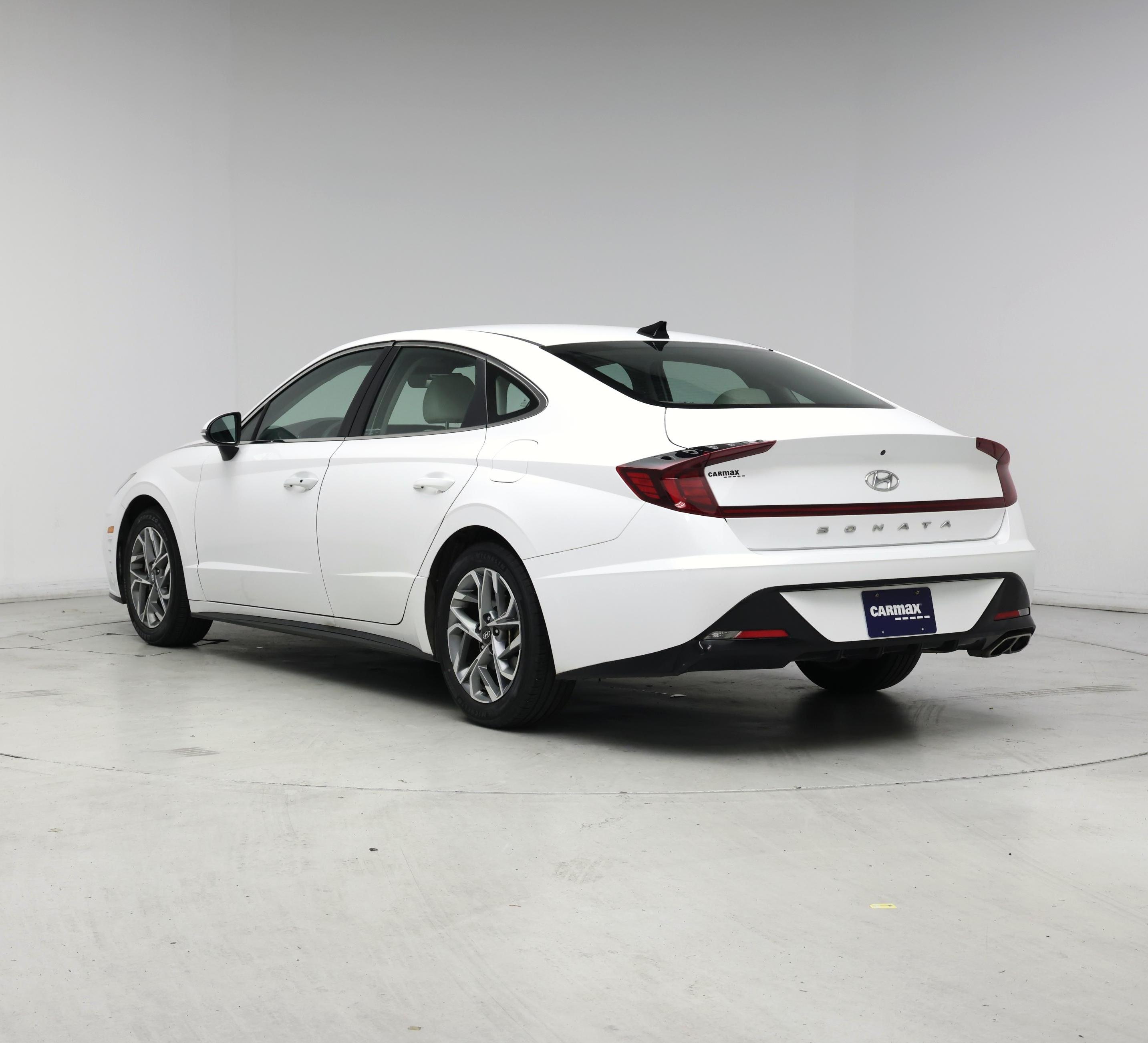 Thumbnail: 2023 Hyundai Sonata - 2