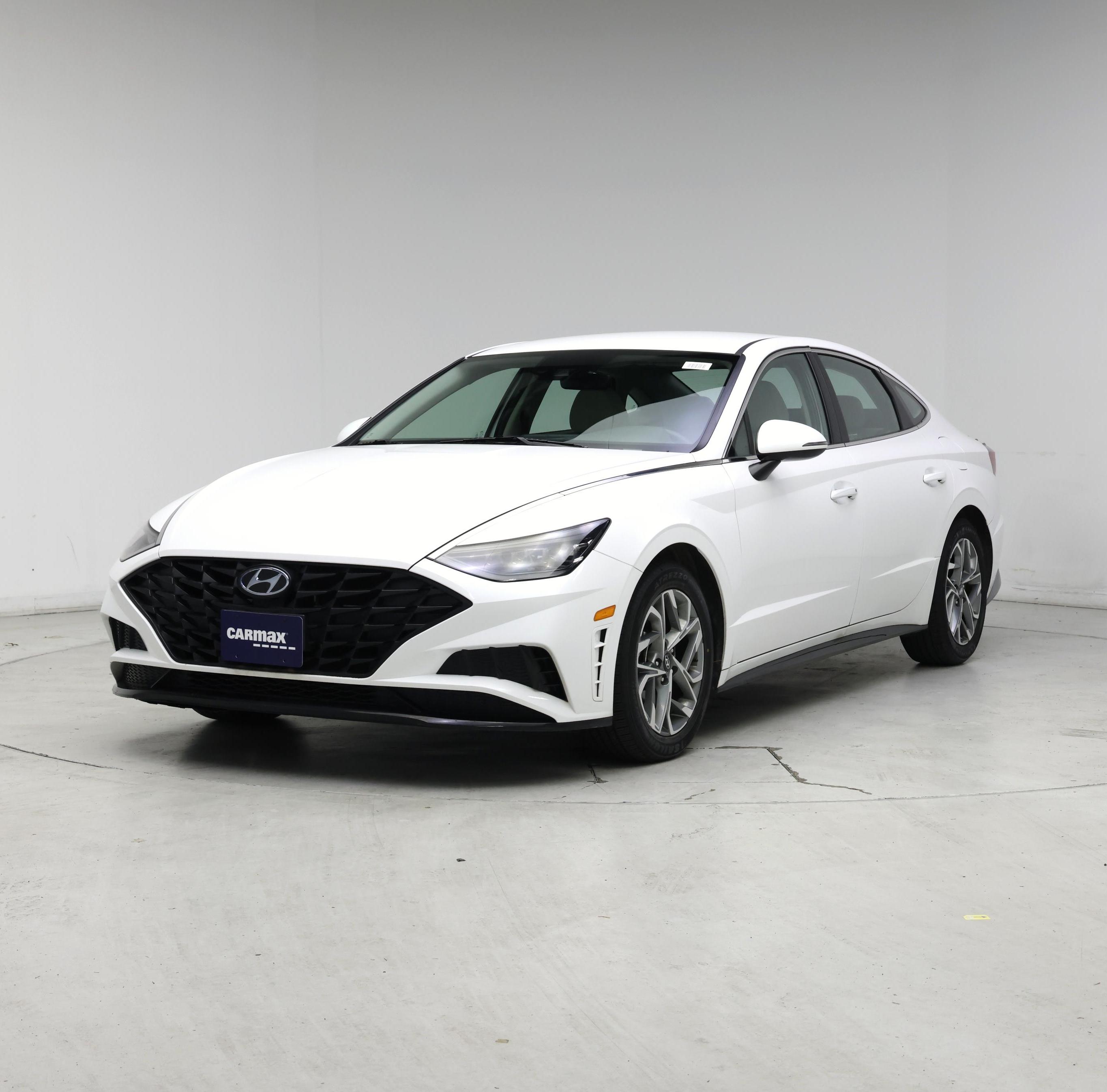 Thumbnail: 2023 Hyundai Sonata - 4