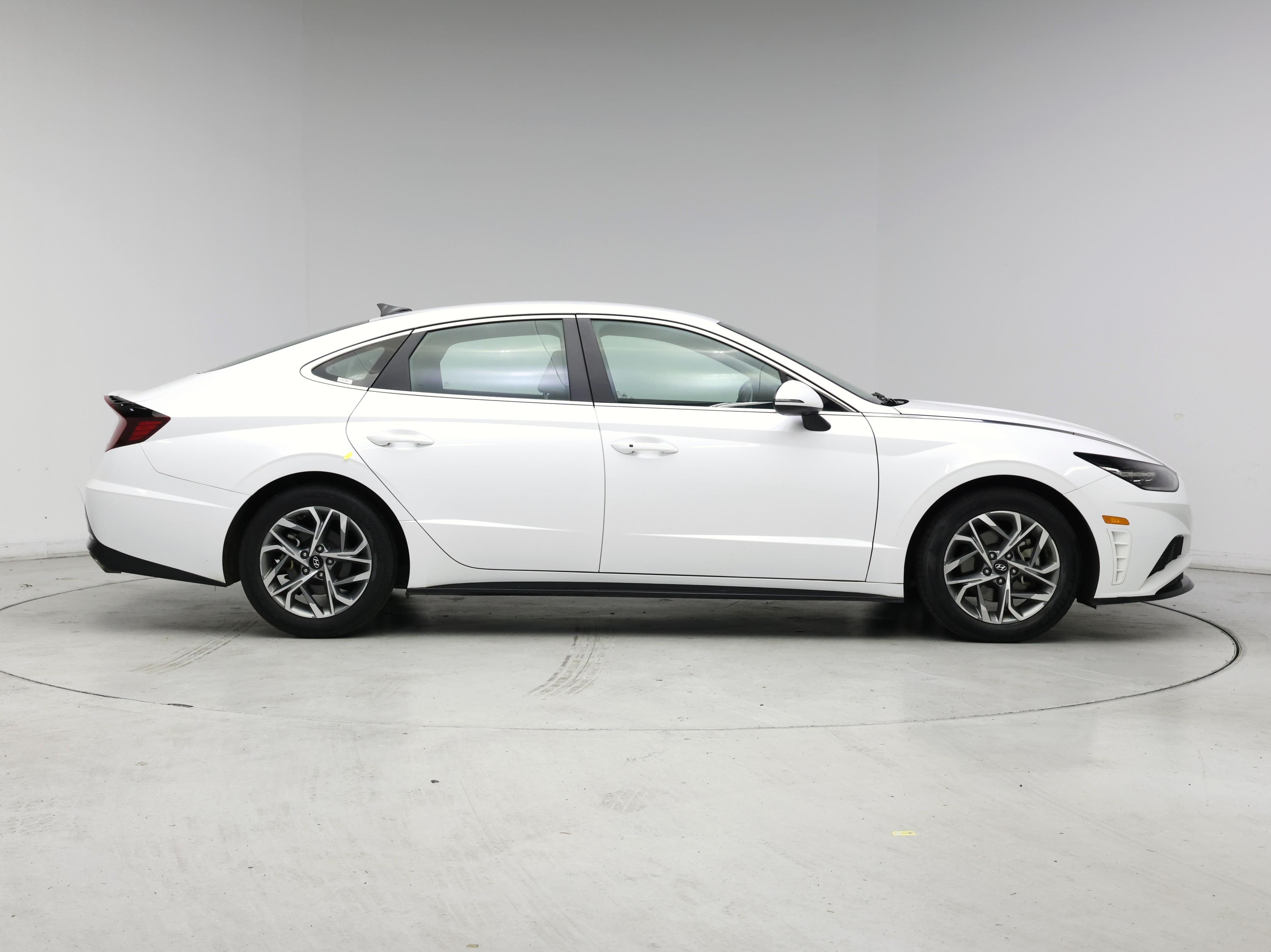 Thumbnail: 2023 Hyundai Sonata - 7