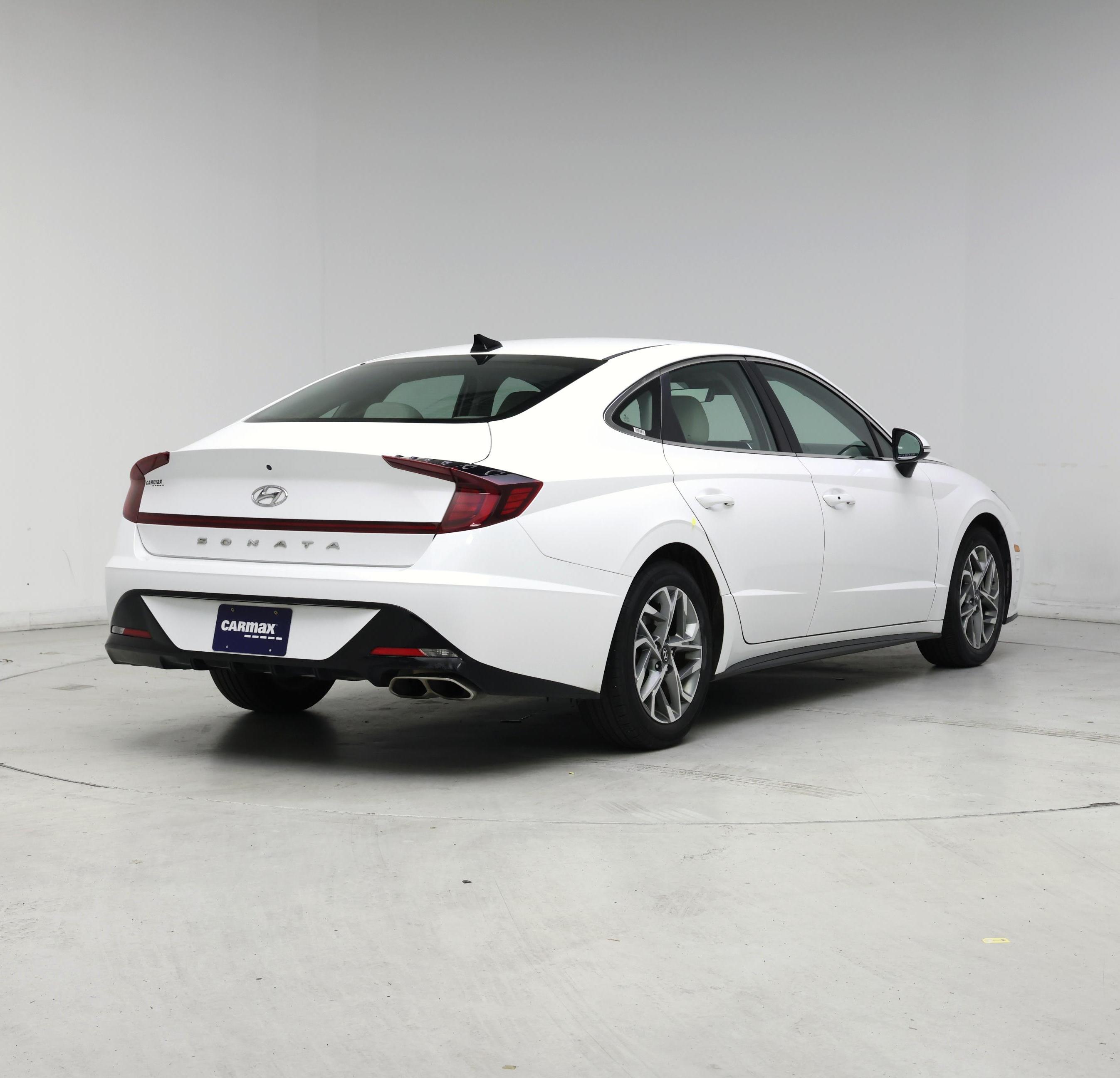 Thumbnail: 2023 Hyundai Sonata - 8