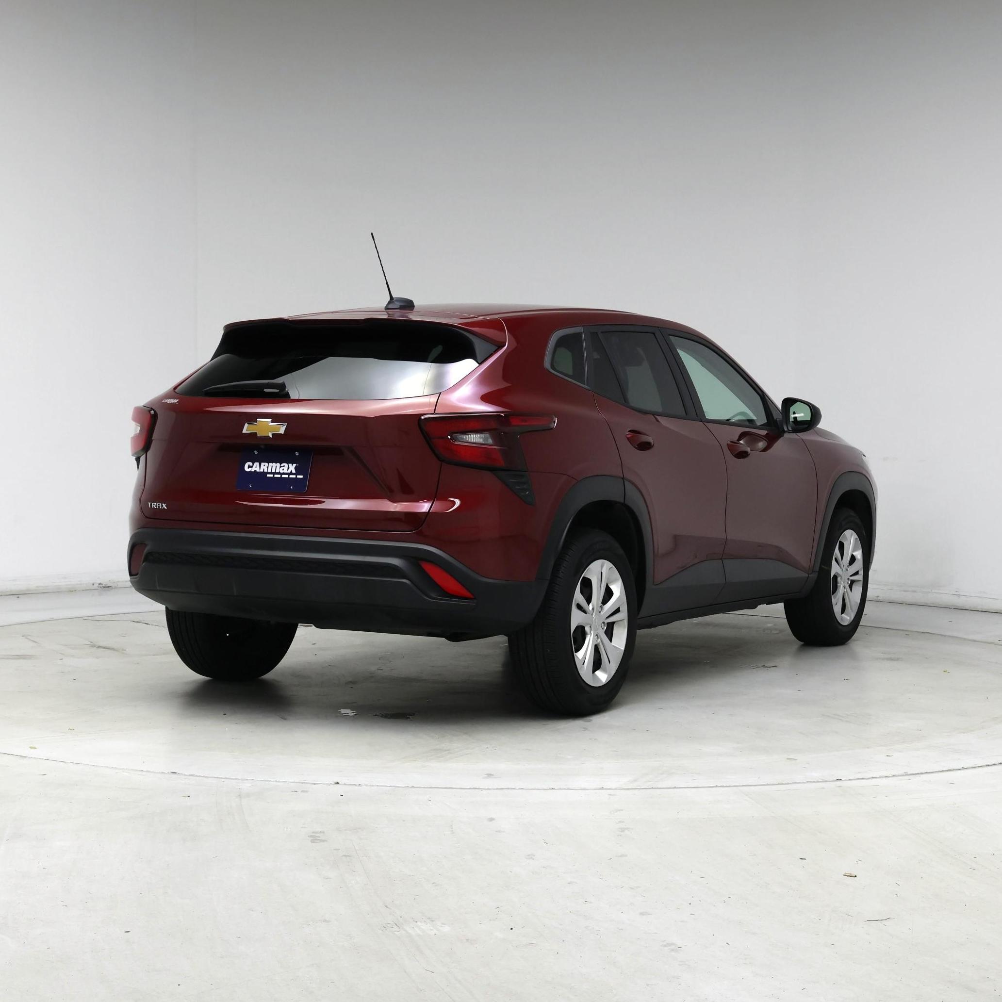 Thumbnail: 2024 Chevrolet Trax - 8
