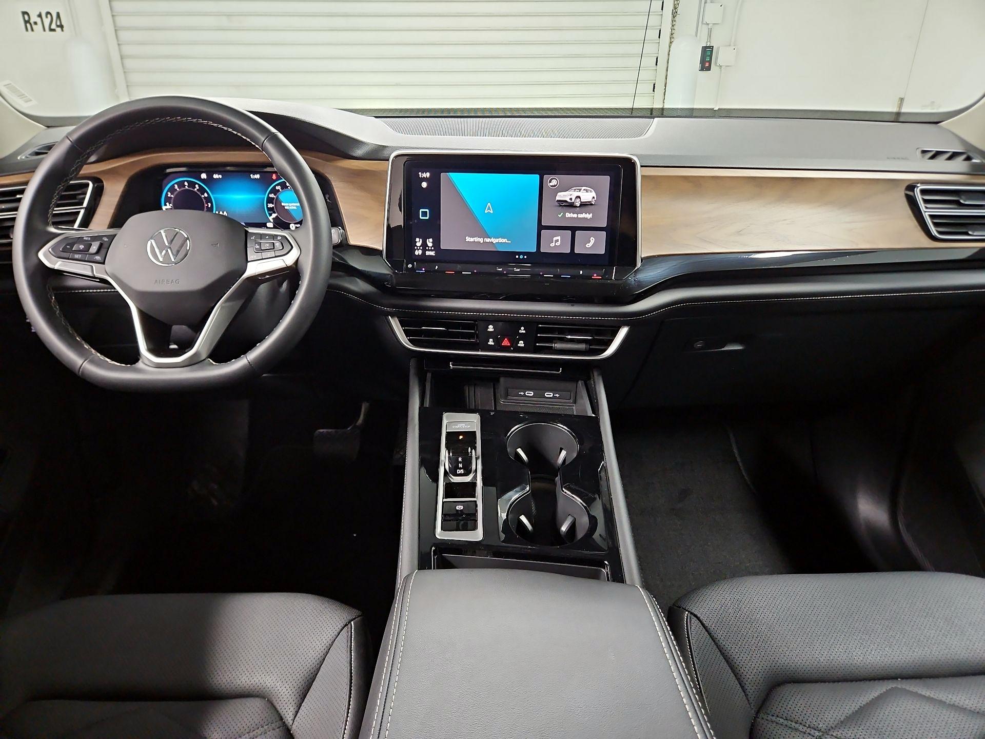 Thumbnail: 2025 Volkswagen Atlas - 9