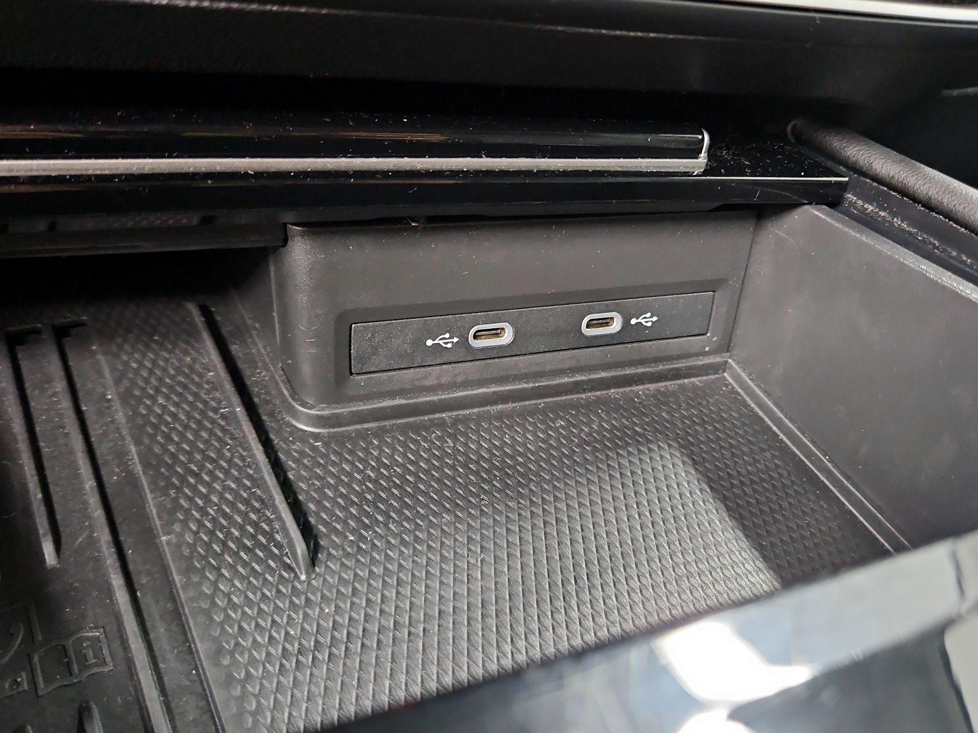 Thumbnail: 2025 Volkswagen Atlas - 18