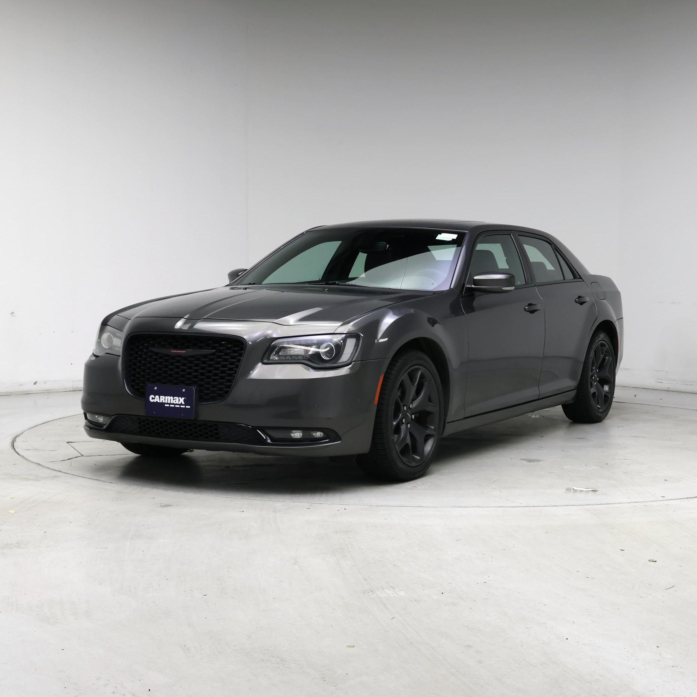 Thumbnail: 2023 Chrysler 300 - 4