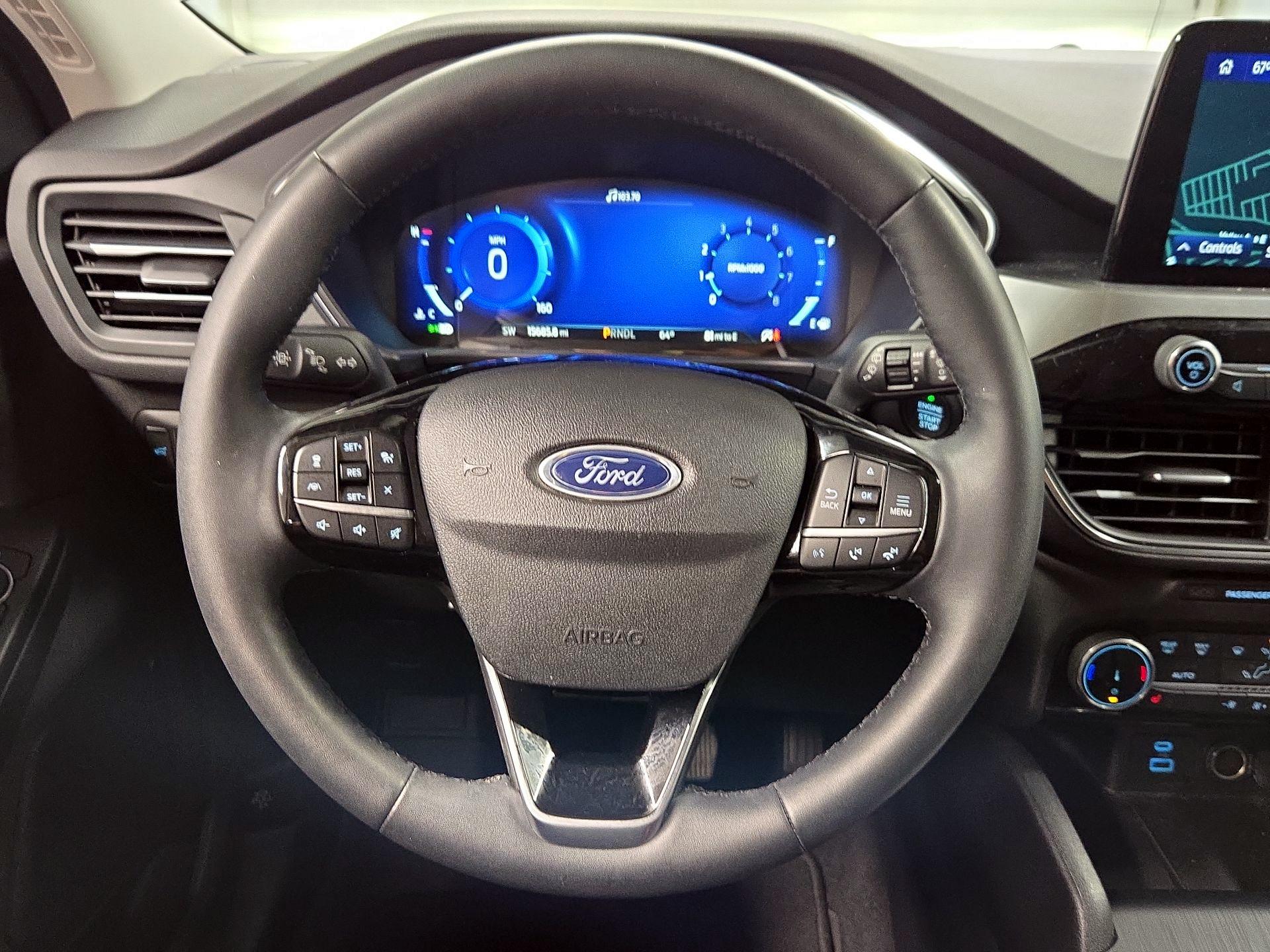 Thumbnail: 2022 Ford Escape - 10
