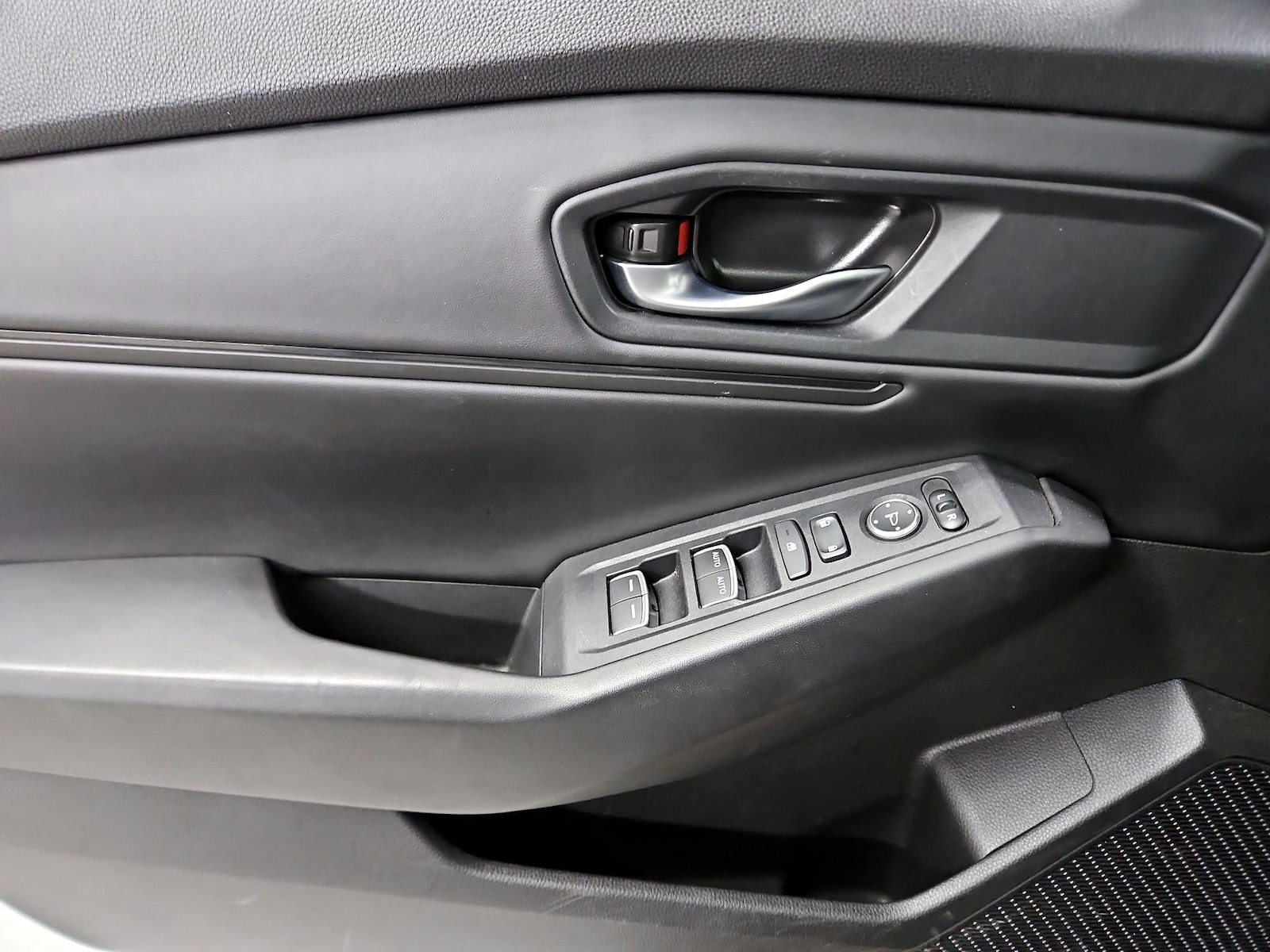 2024 Honda Accord EX - Photo 13