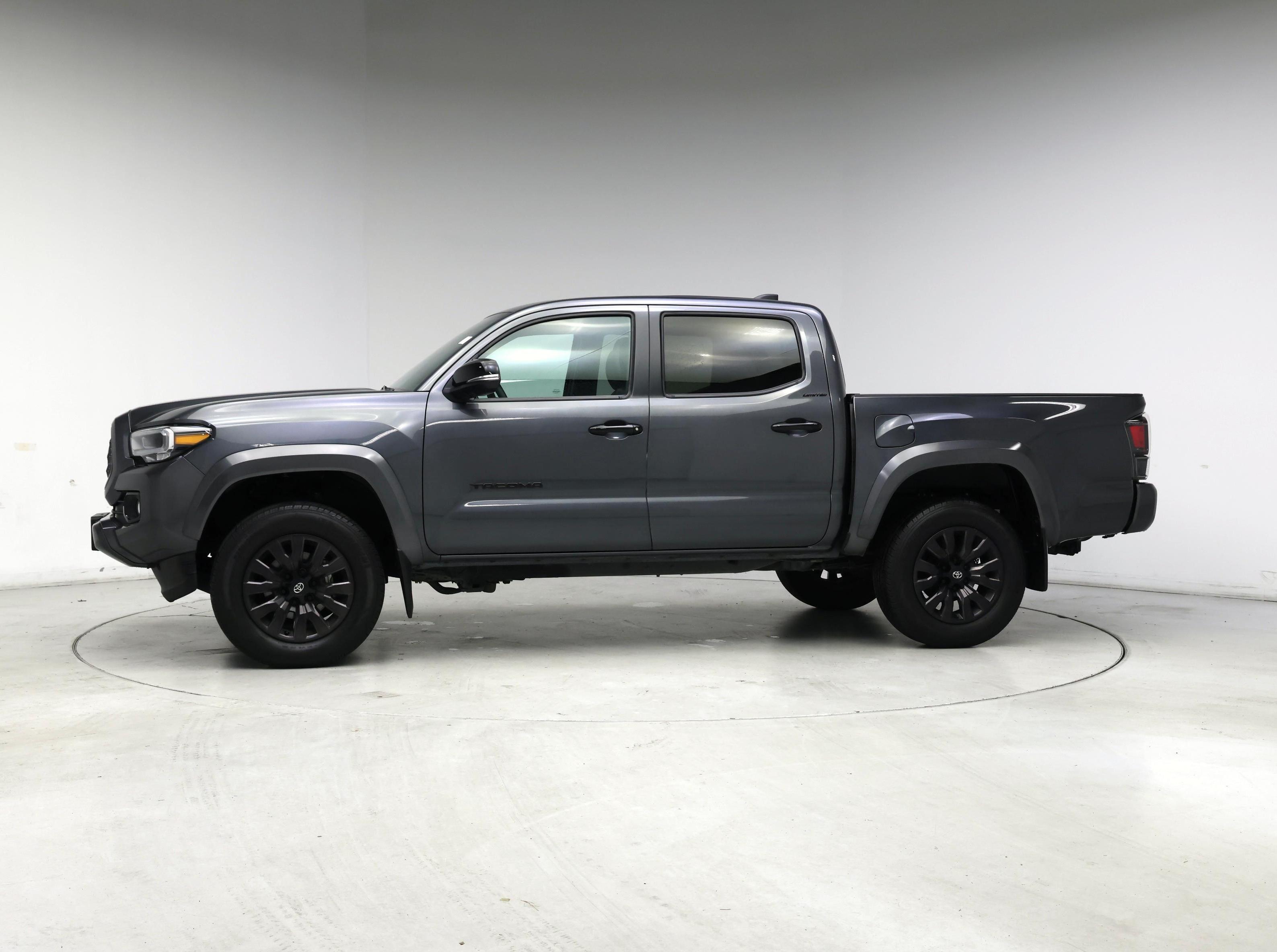 Thumbnail: 2023 Toyota Tacoma - 3