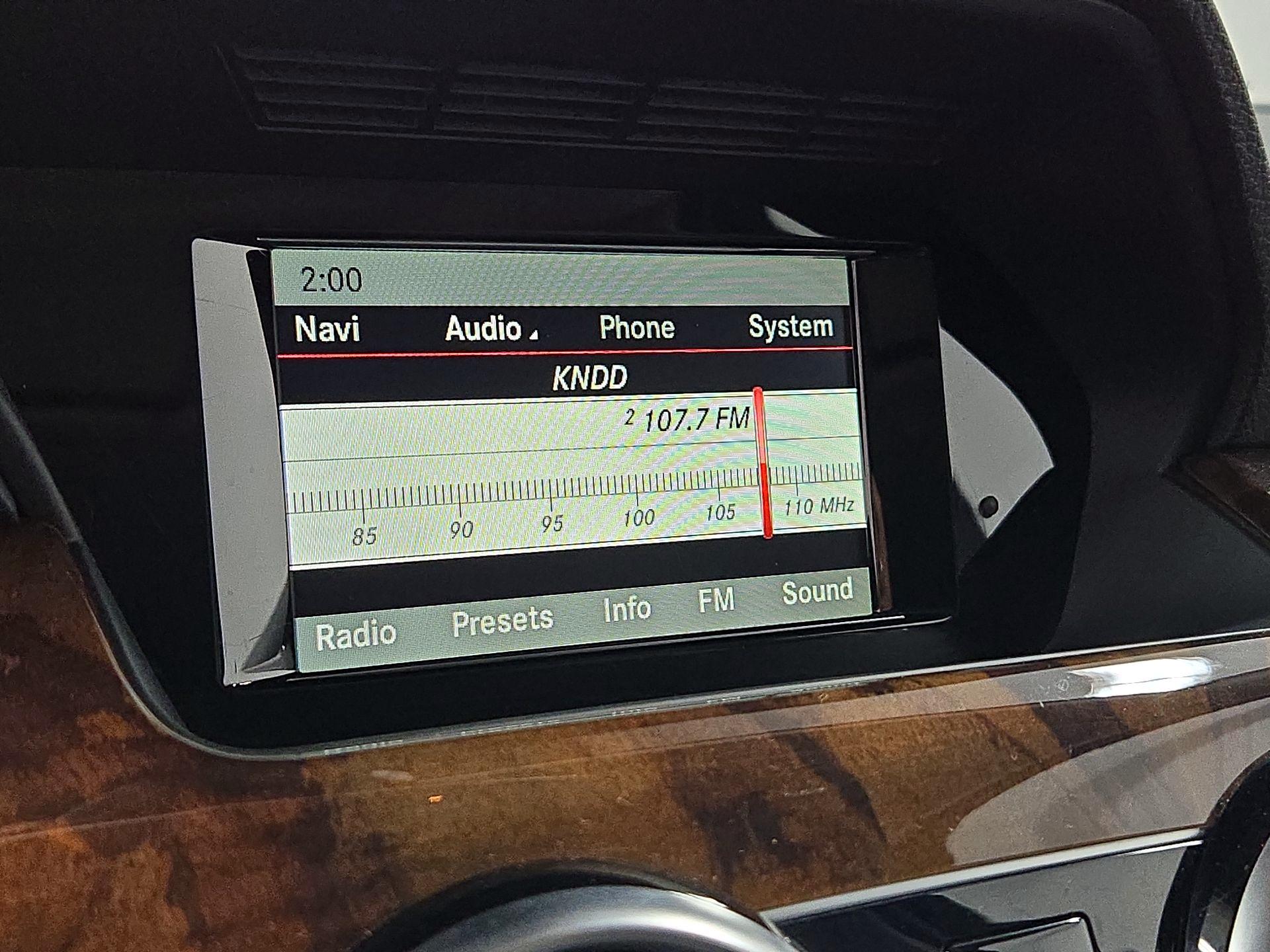 Thumbnail: 2015 Mercedes-Benz GLK - 15