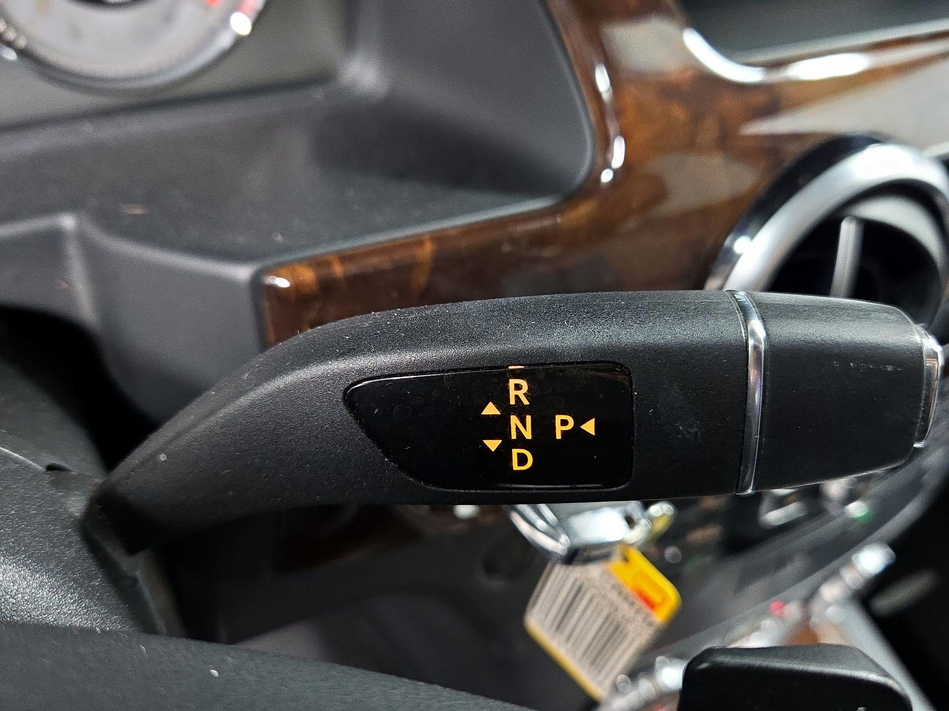 Thumbnail: 2015 Mercedes-Benz GLK - 17