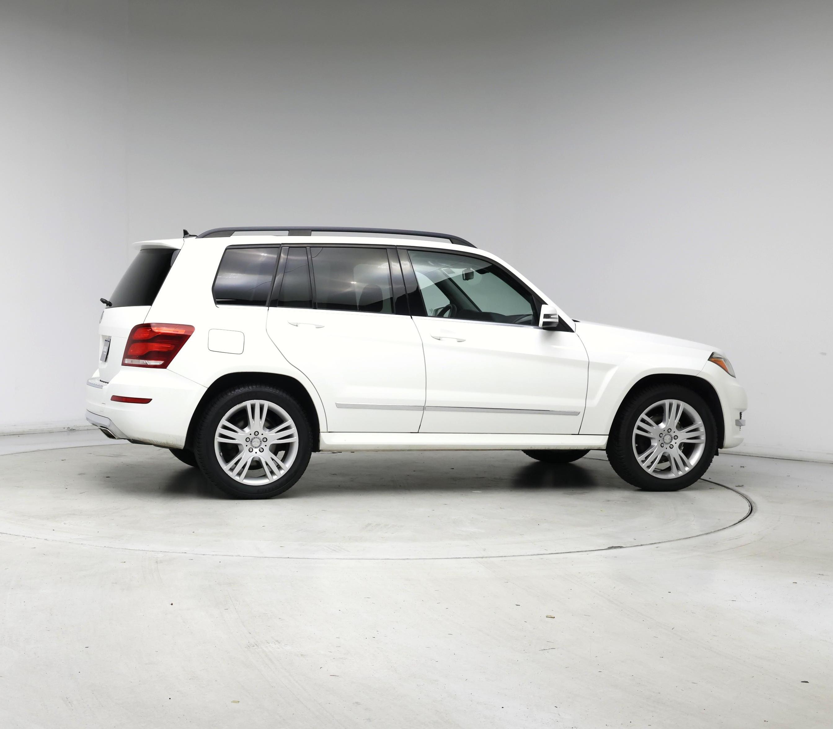 Thumbnail: 2015 Mercedes-Benz GLK - 7