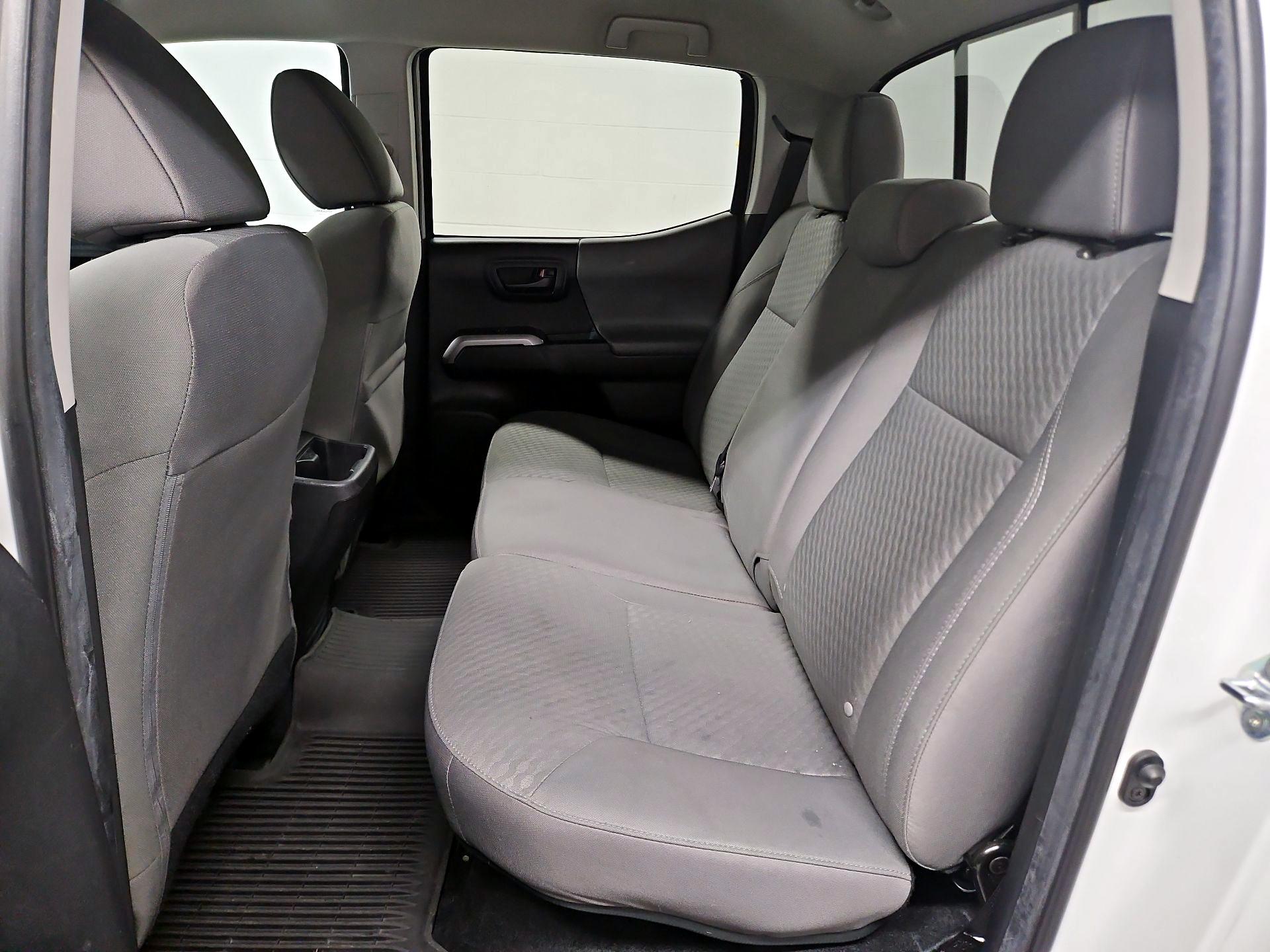 Thumbnail: 2022 Toyota Tacoma - 19