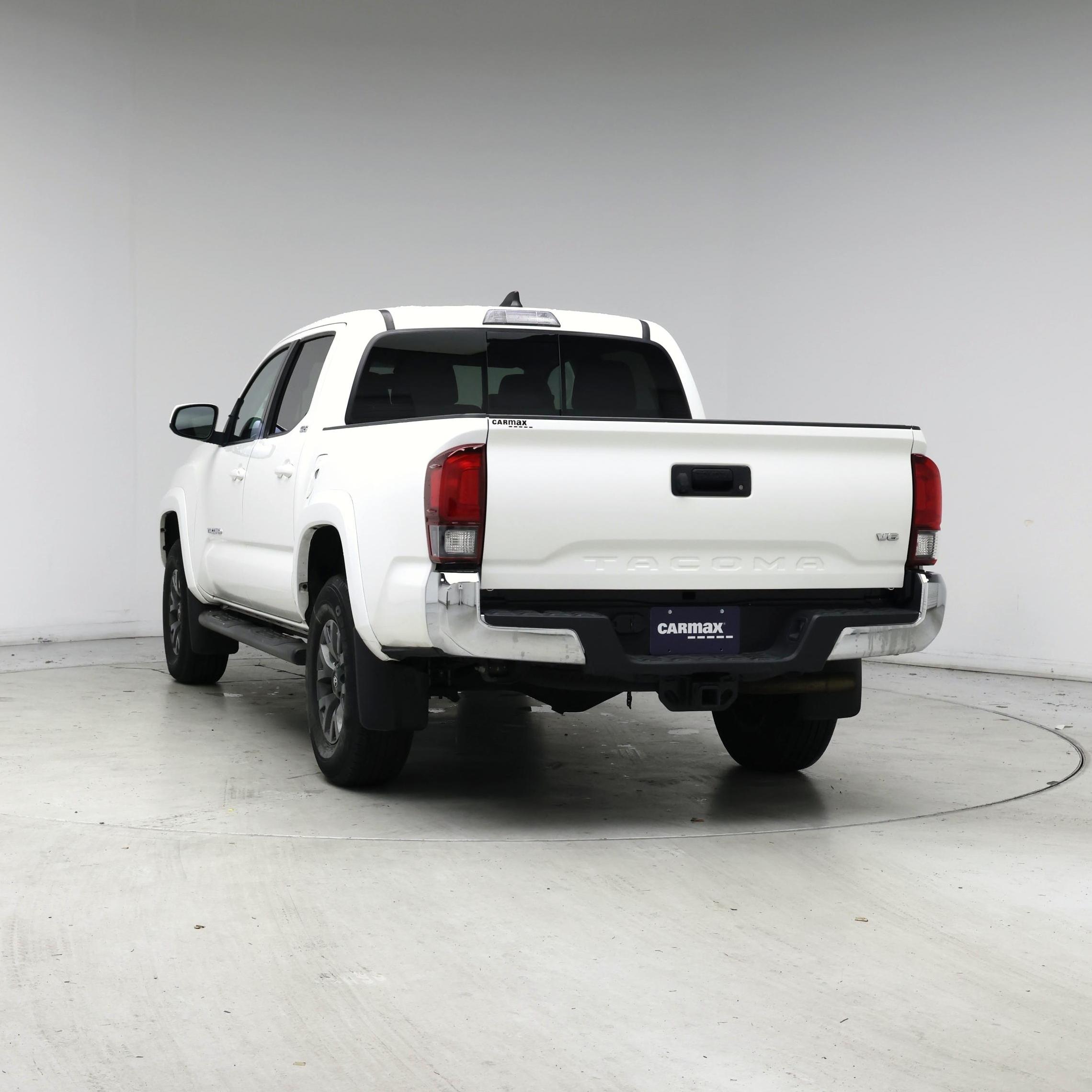 Thumbnail: 2022 Toyota Tacoma - 6