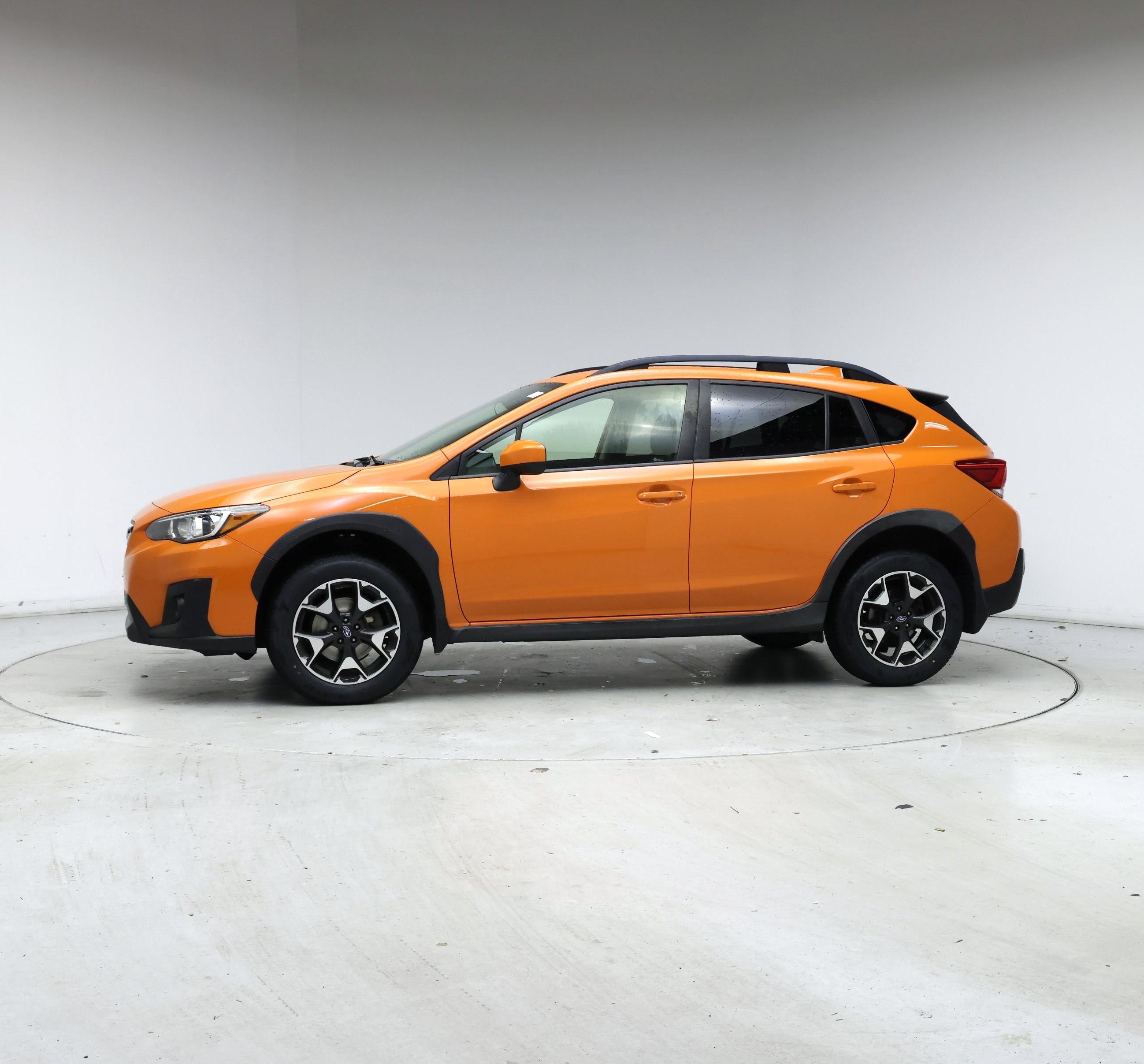 Thumbnail: 2019 Subaru Crosstrek - 3