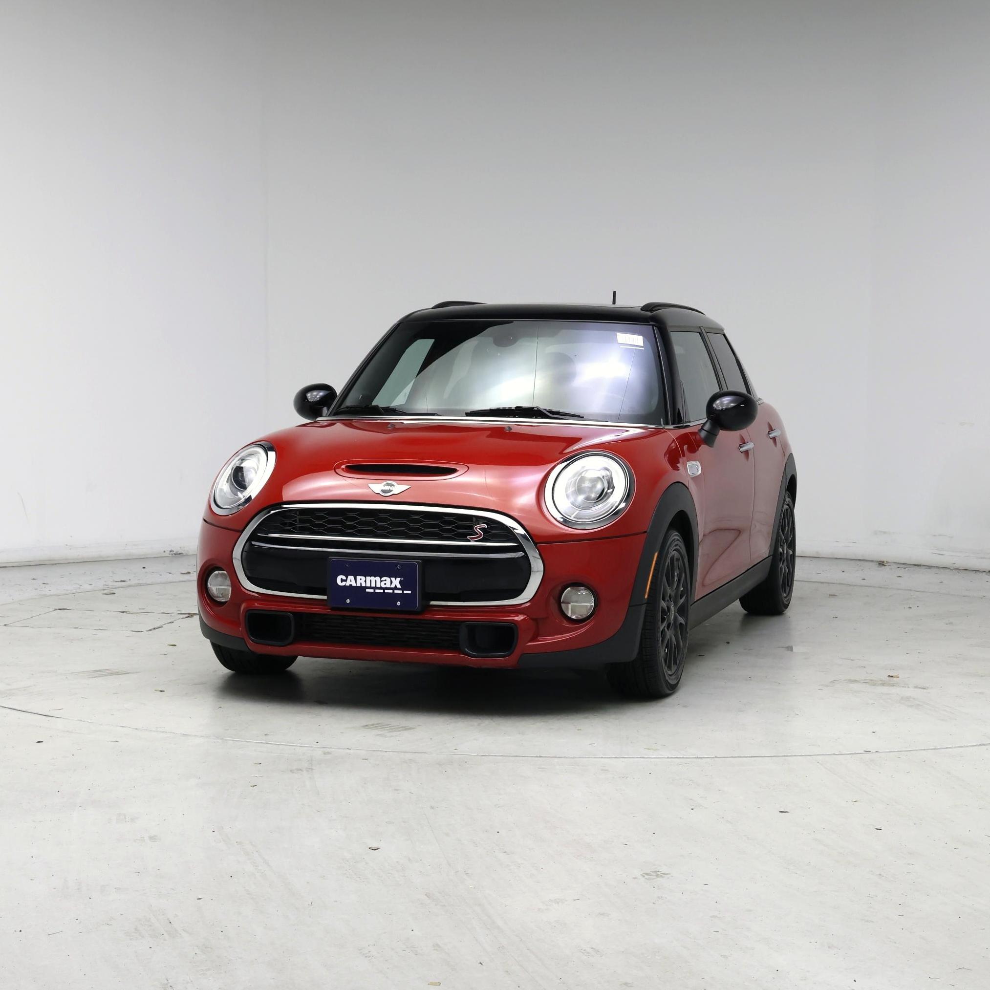 Thumbnail: 2016 MINI Cooper Hardtop - 4