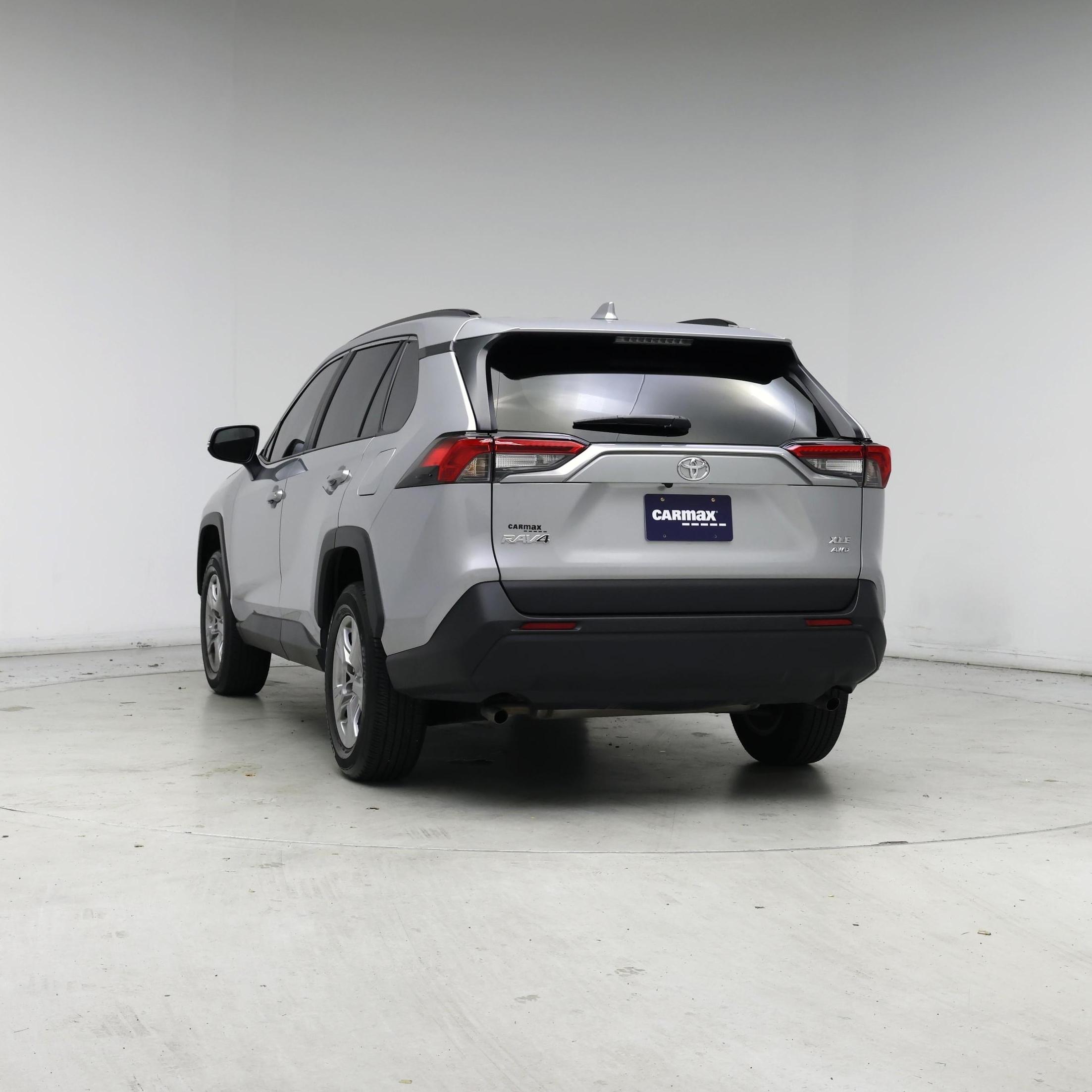 Thumbnail: 2022 Toyota RAV4 - 6