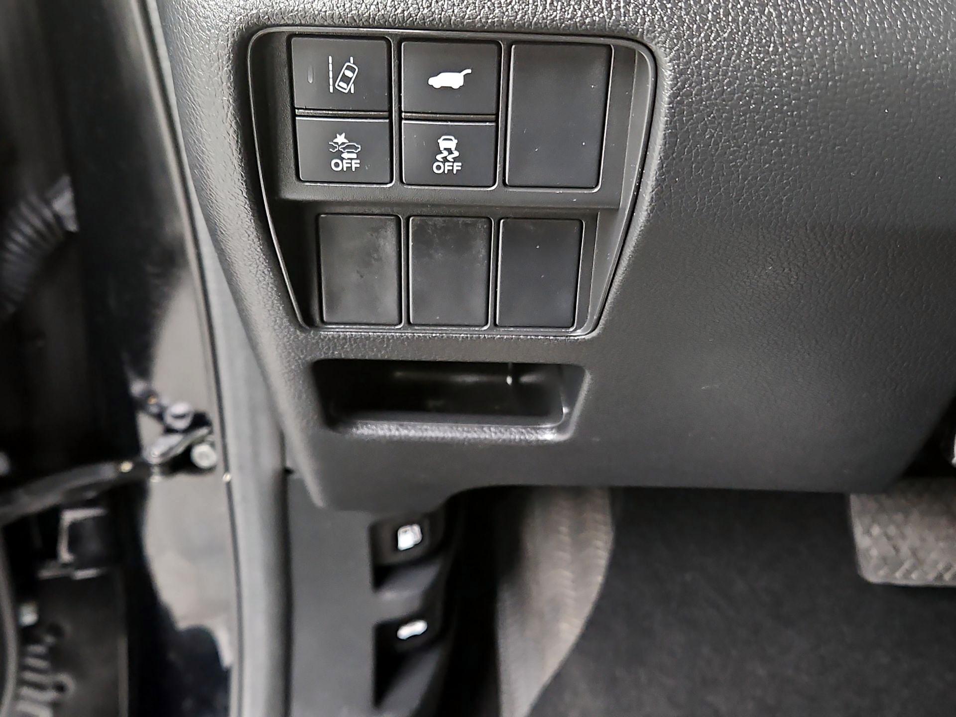 Thumbnail: 2017 Honda CR-V - 13