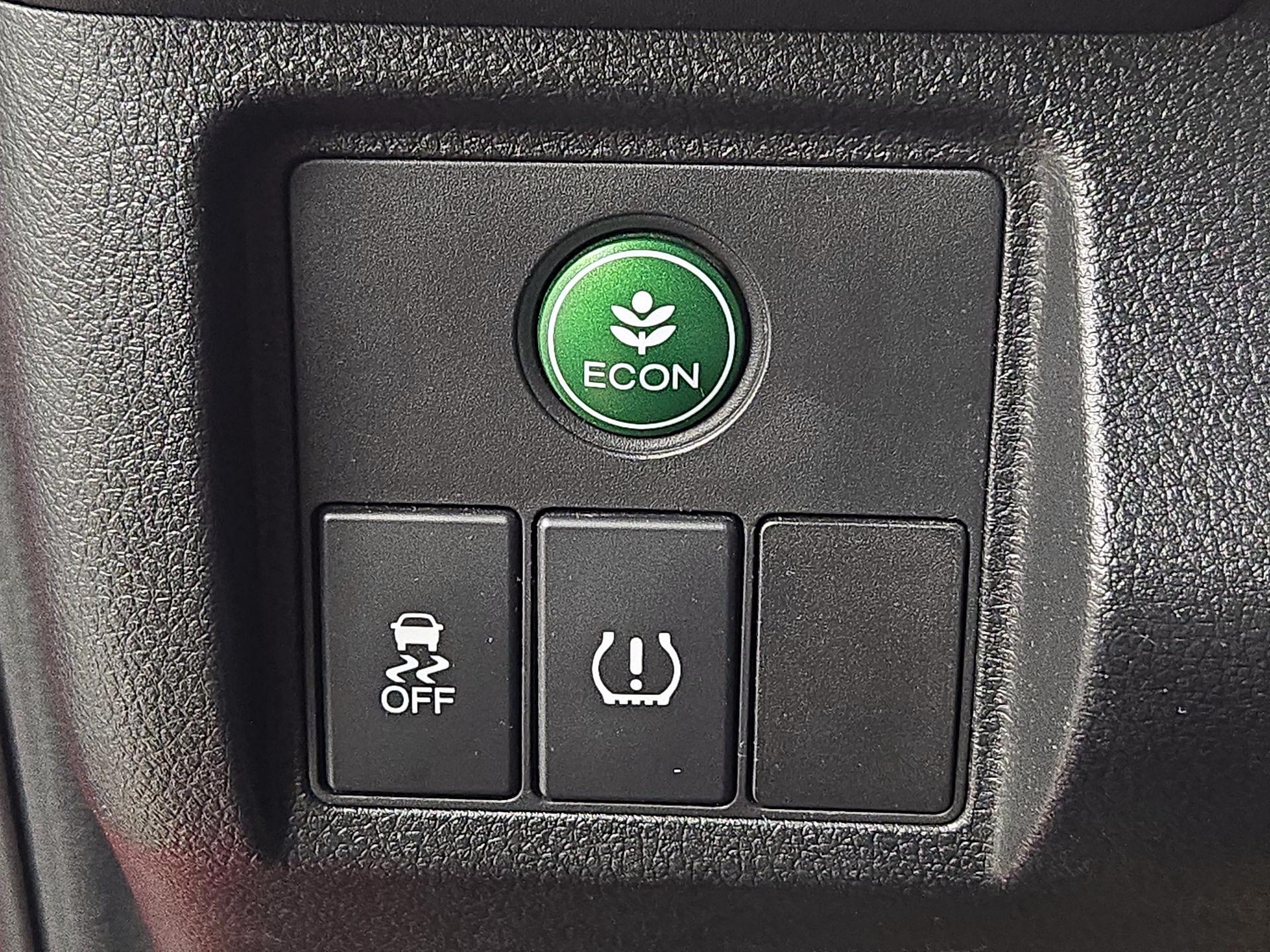 Thumbnail: 2017 Honda HR-V - 13