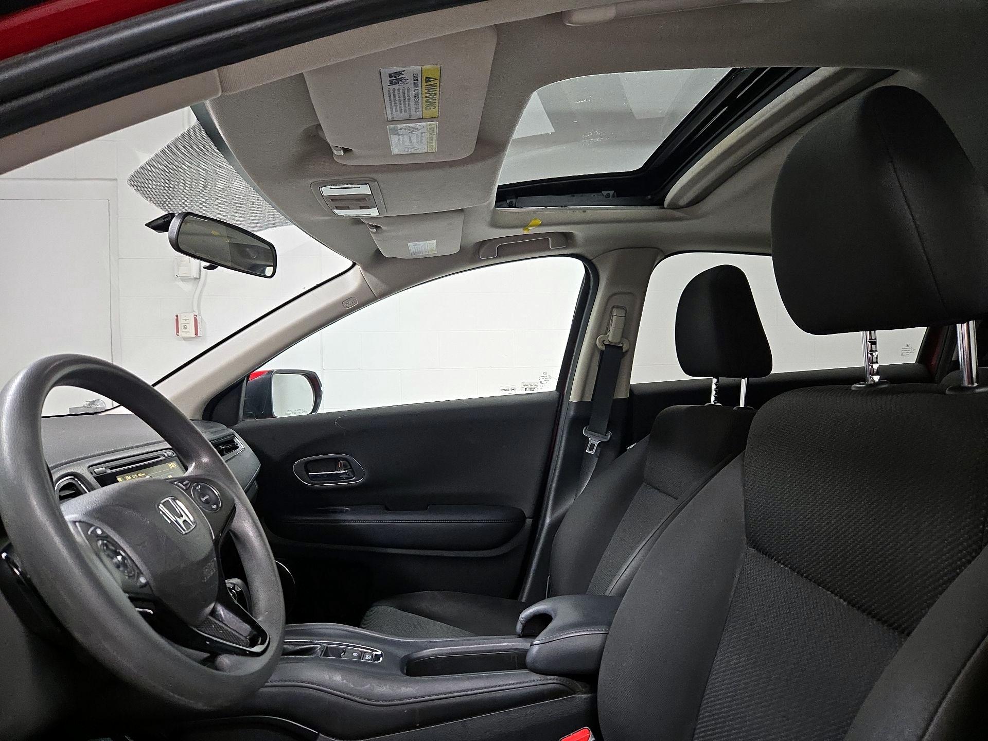 Thumbnail: 2017 Honda HR-V - 18