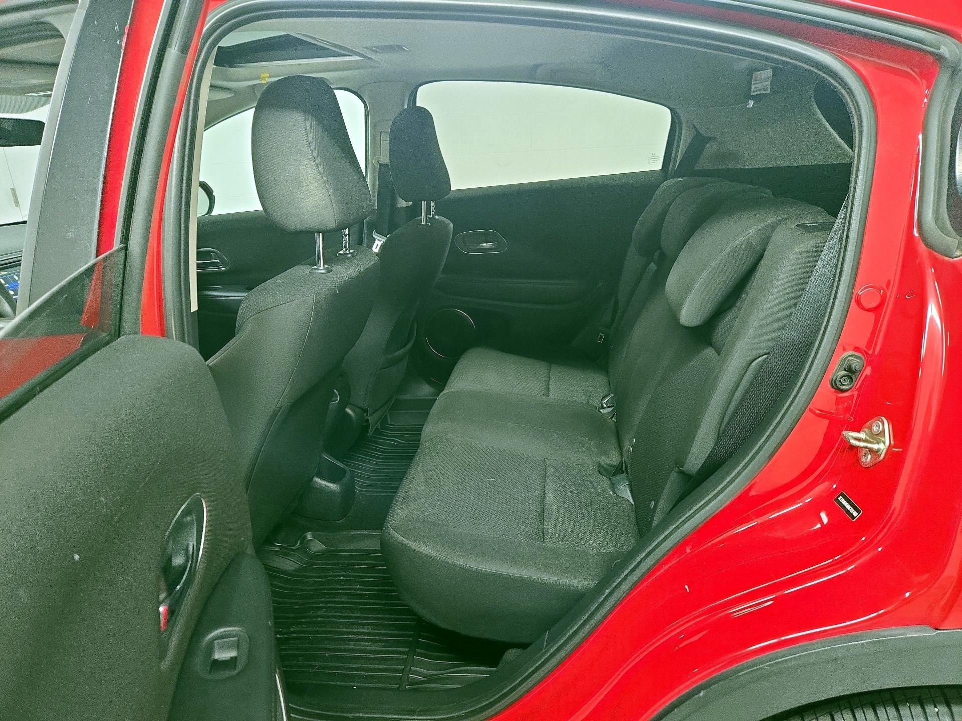 Thumbnail: 2017 Honda HR-V - 19