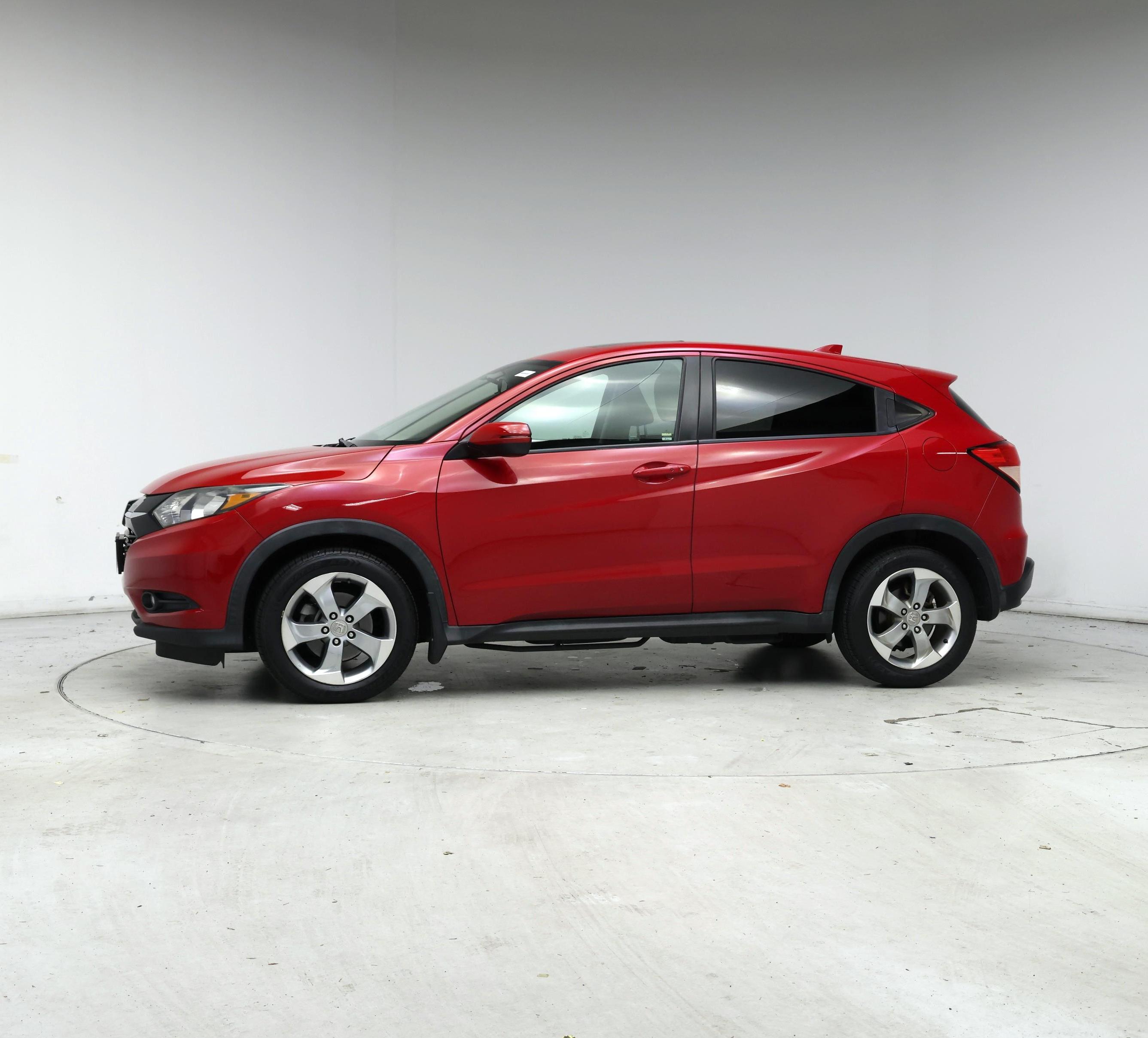 Thumbnail: 2017 Honda HR-V - 3