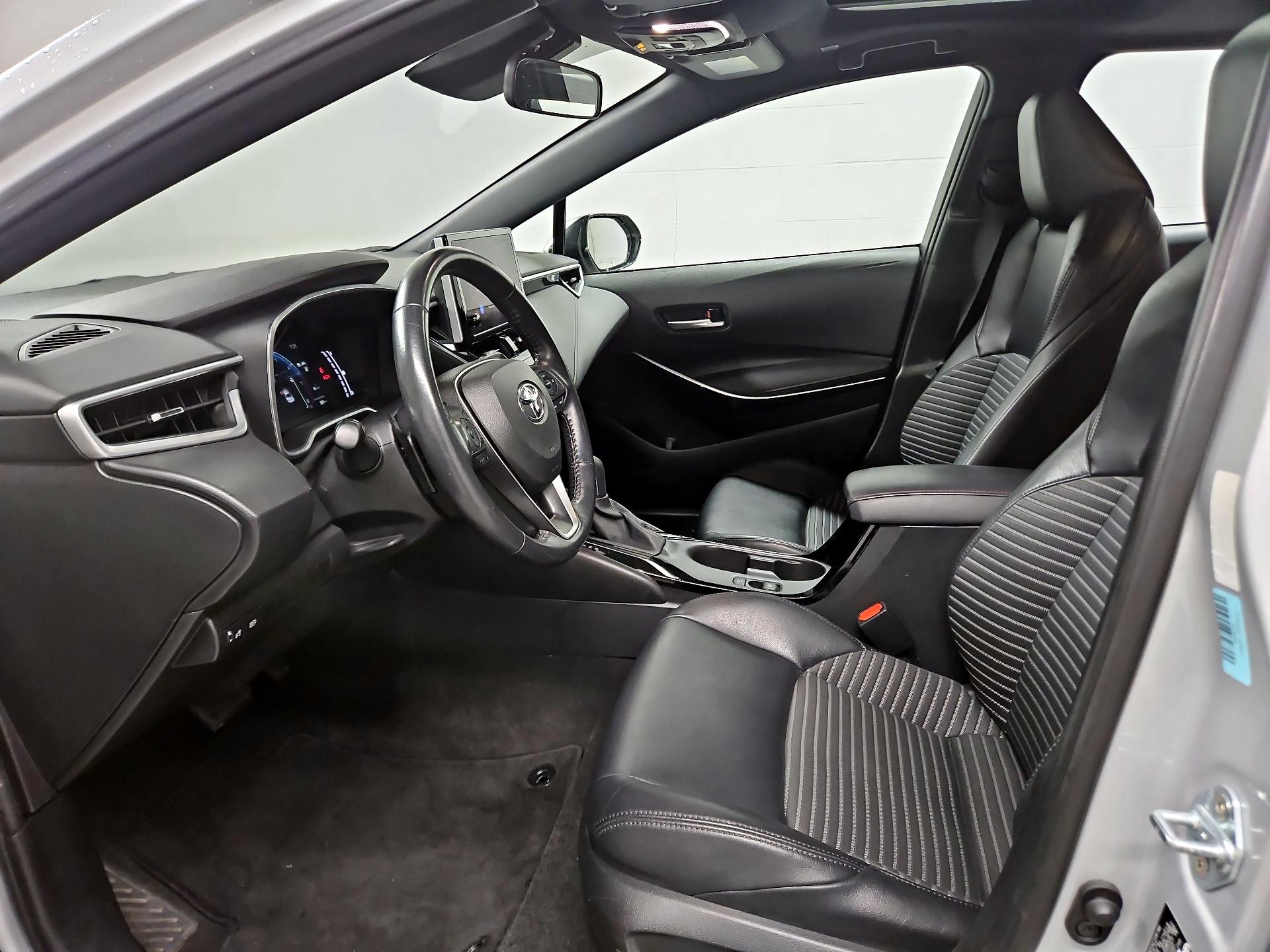 Thumbnail: 2023 Toyota Corolla - 11