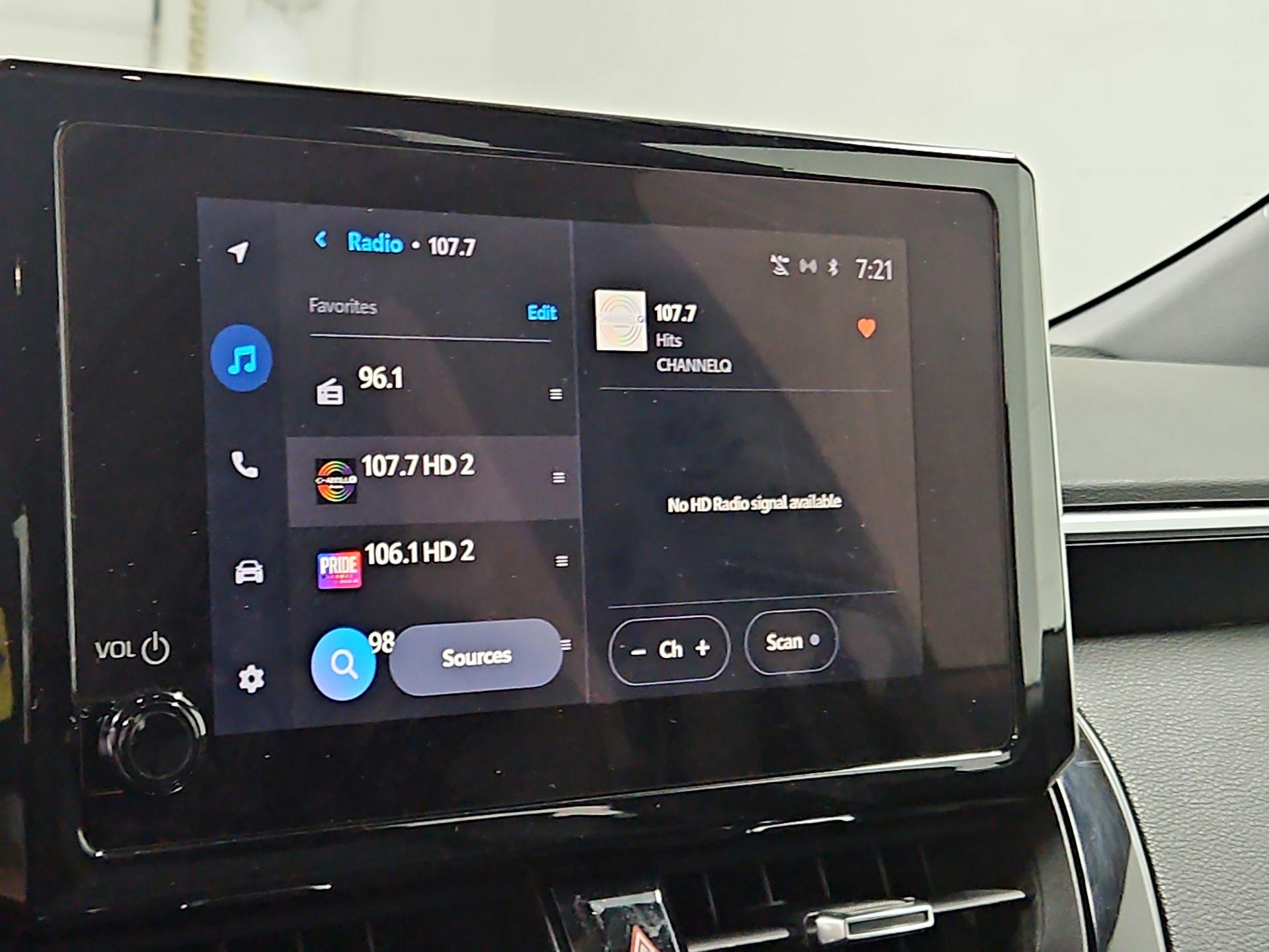 Thumbnail: 2023 Toyota Corolla - 15