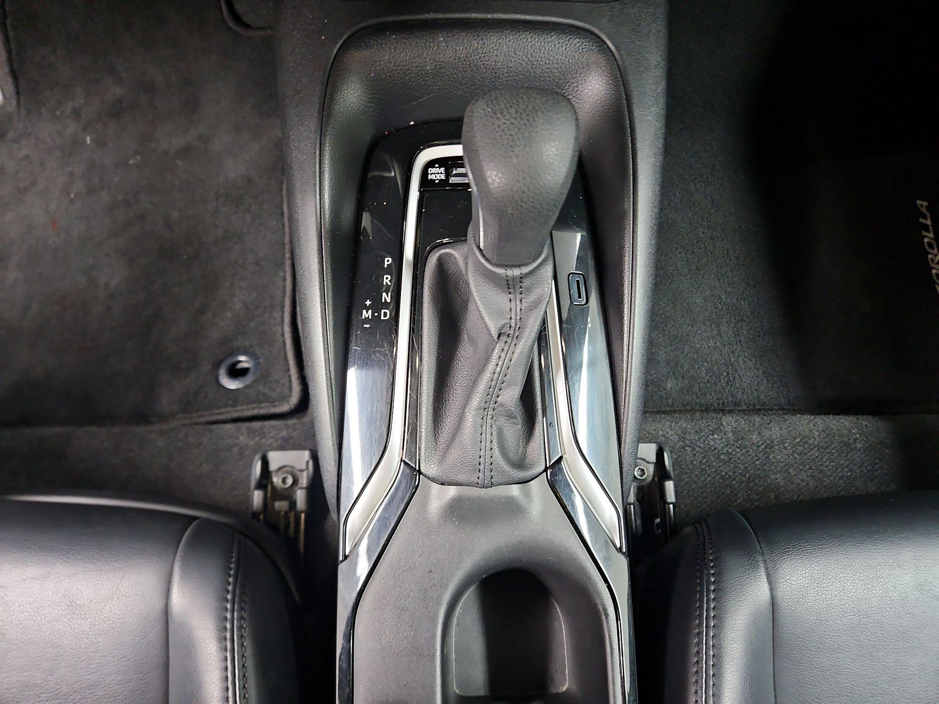 Thumbnail: 2023 Toyota Corolla - 17