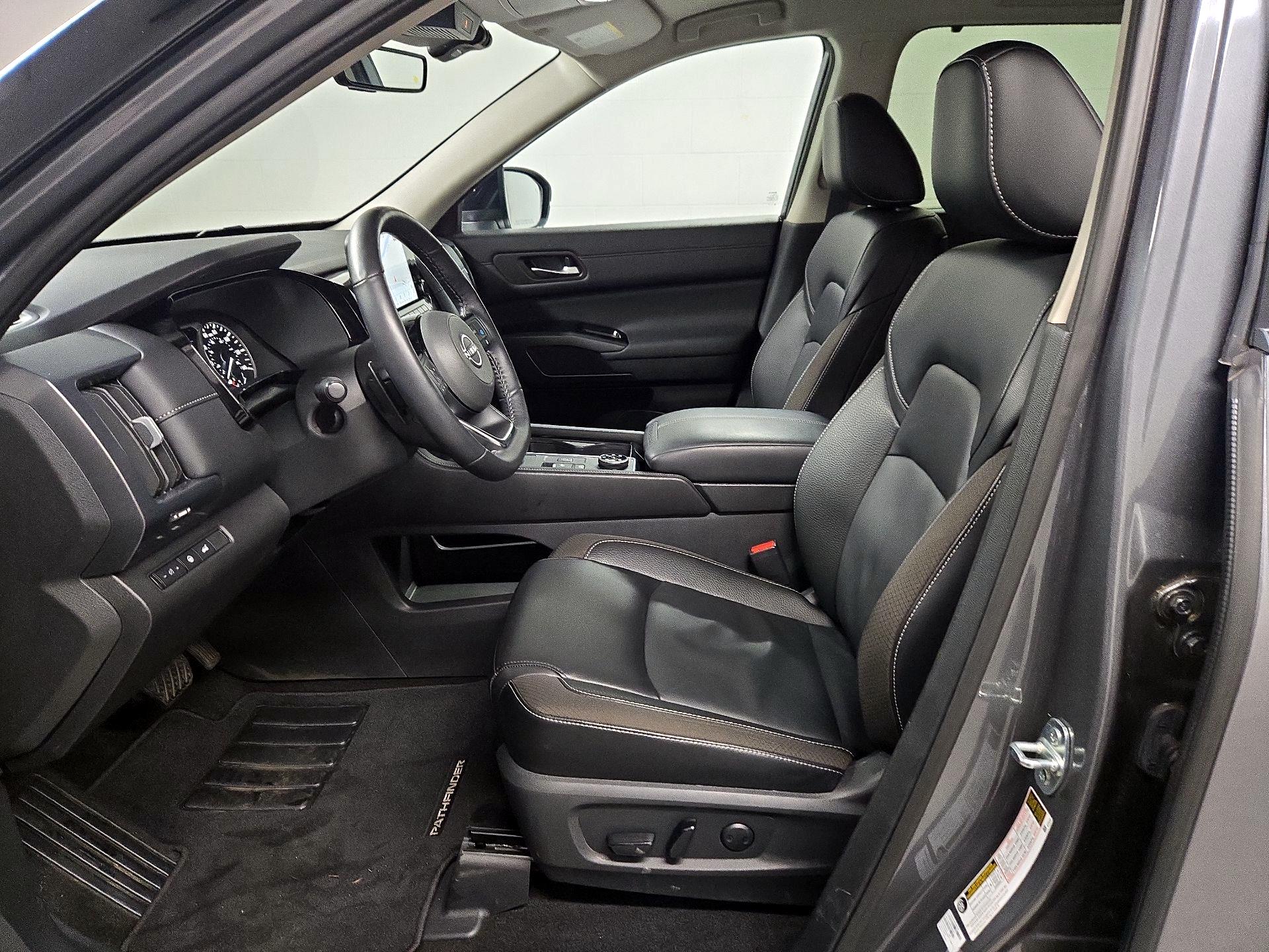 Thumbnail: 2024 Nissan Pathfinder - 11