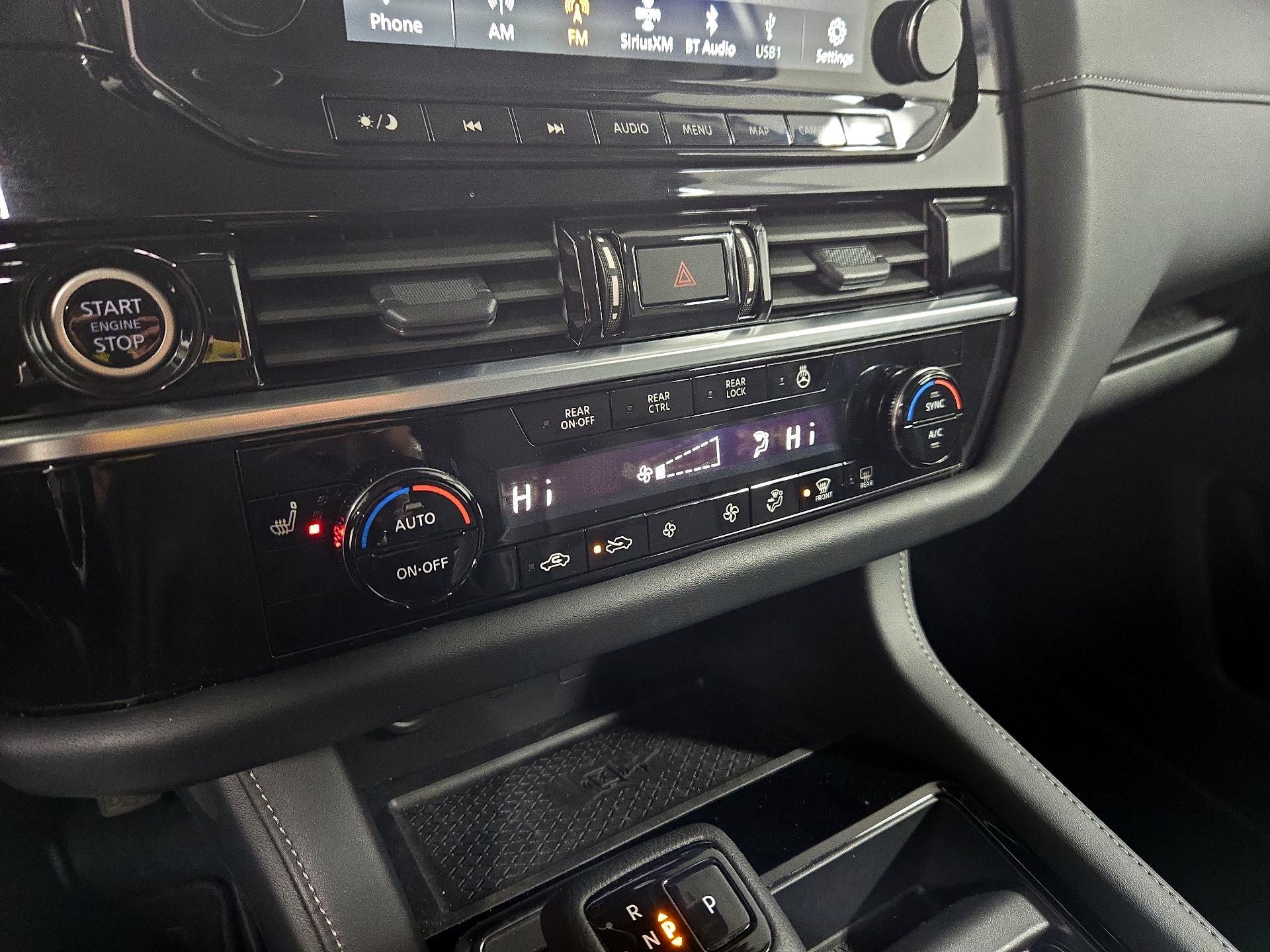 Thumbnail: 2024 Nissan Pathfinder - 17