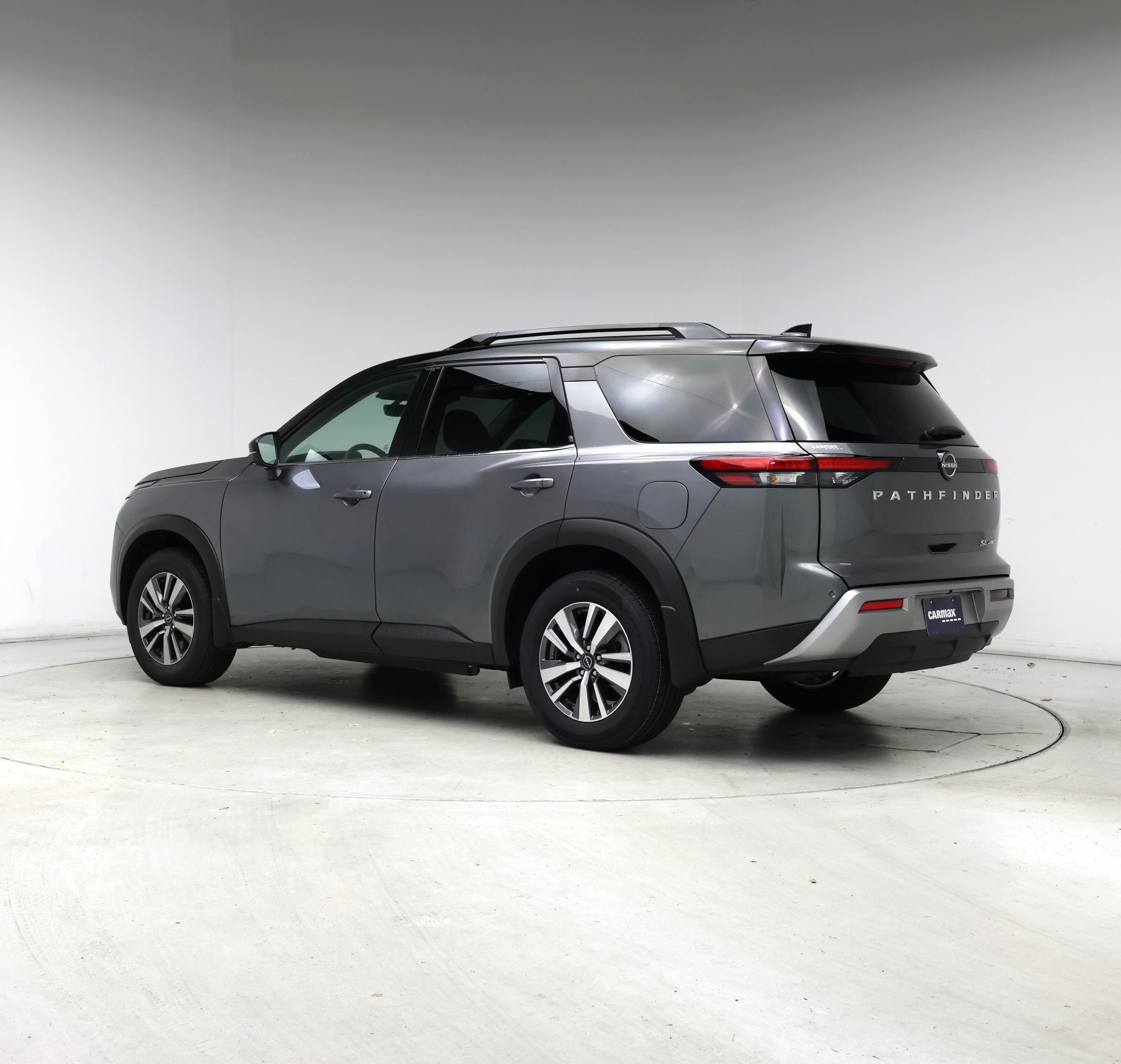 Thumbnail: 2024 Nissan Pathfinder - 2