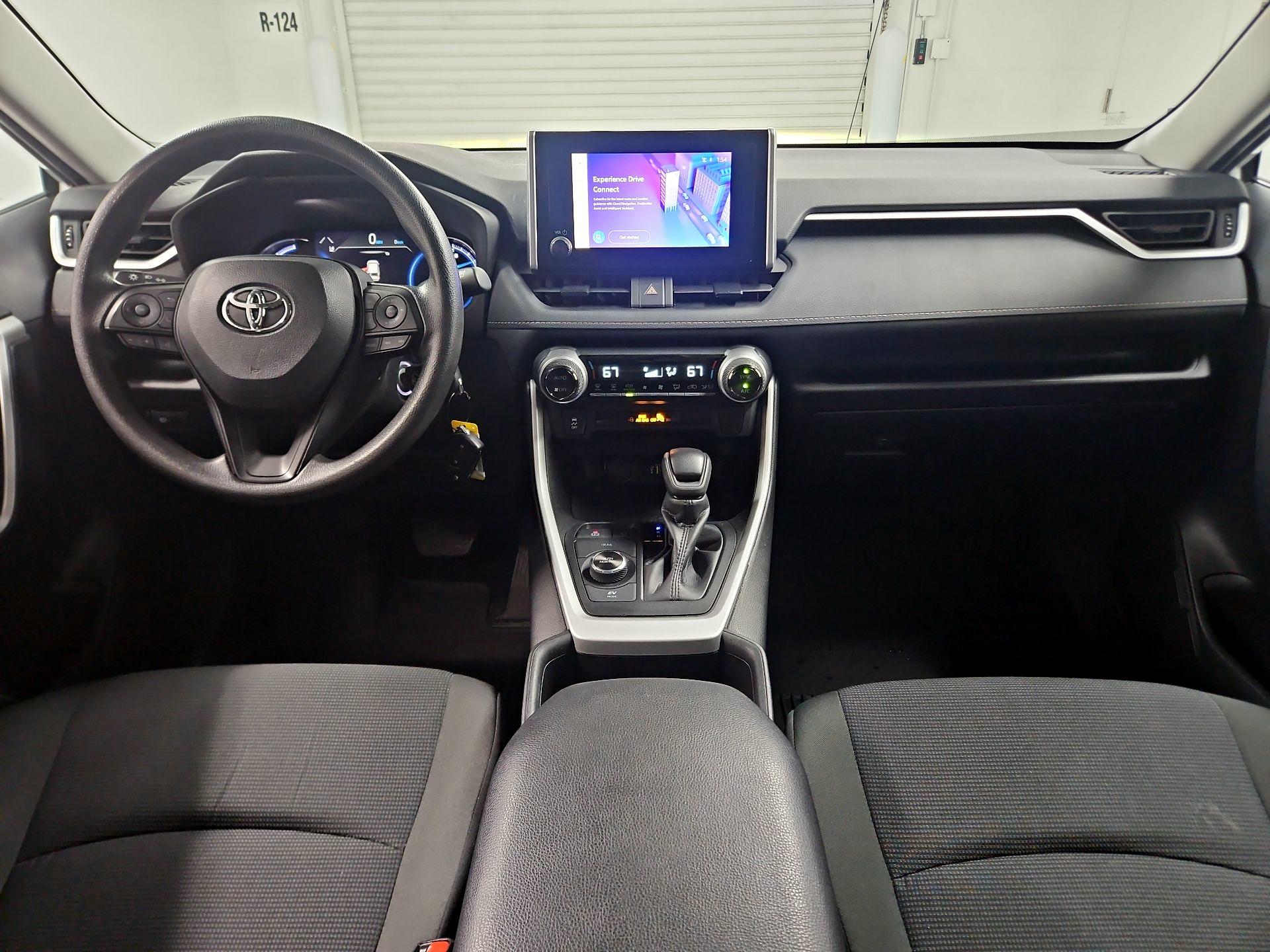 Thumbnail: 2024 Toyota RAV4 - 9