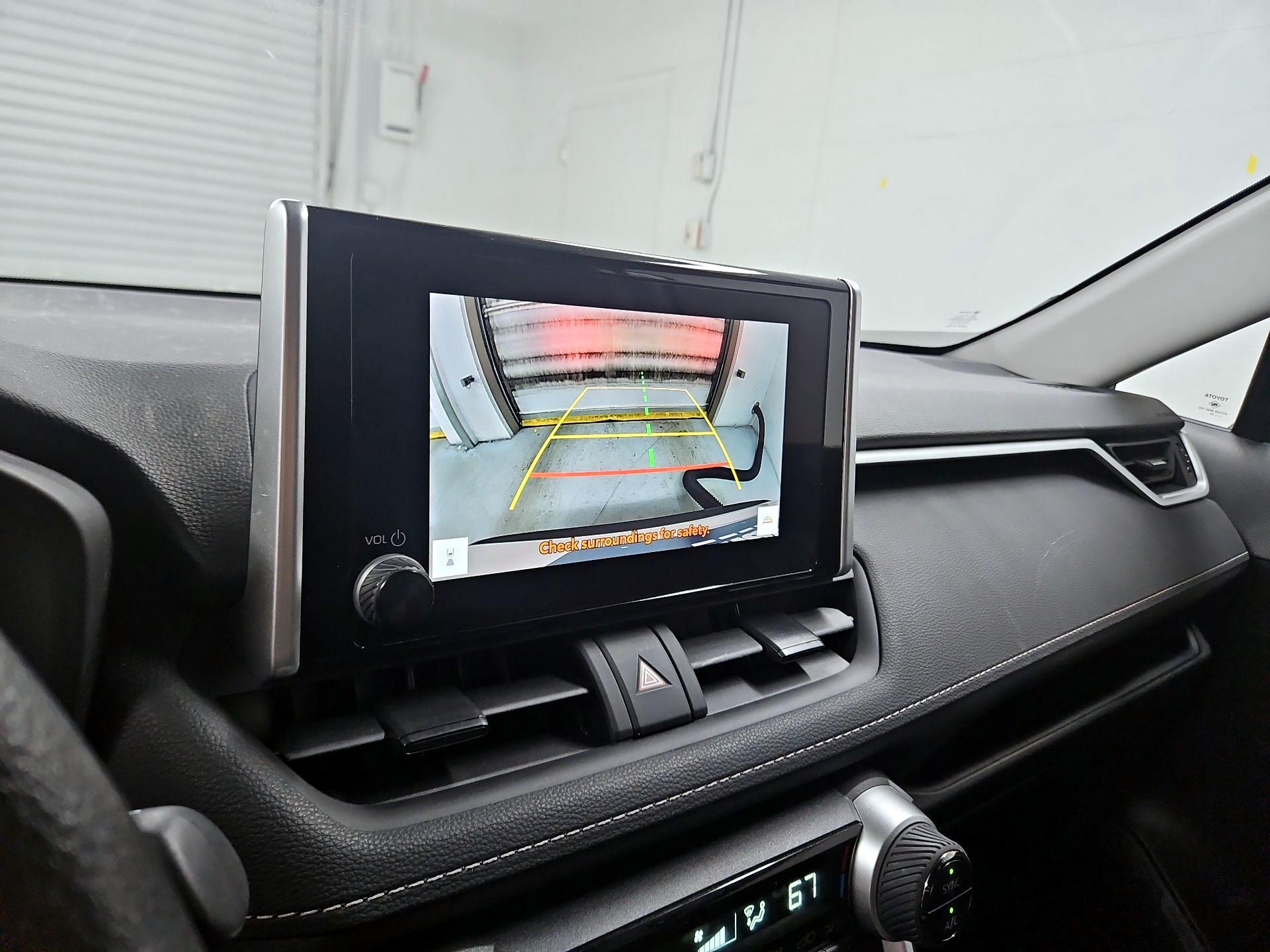 Thumbnail: 2024 Toyota RAV4 - 14