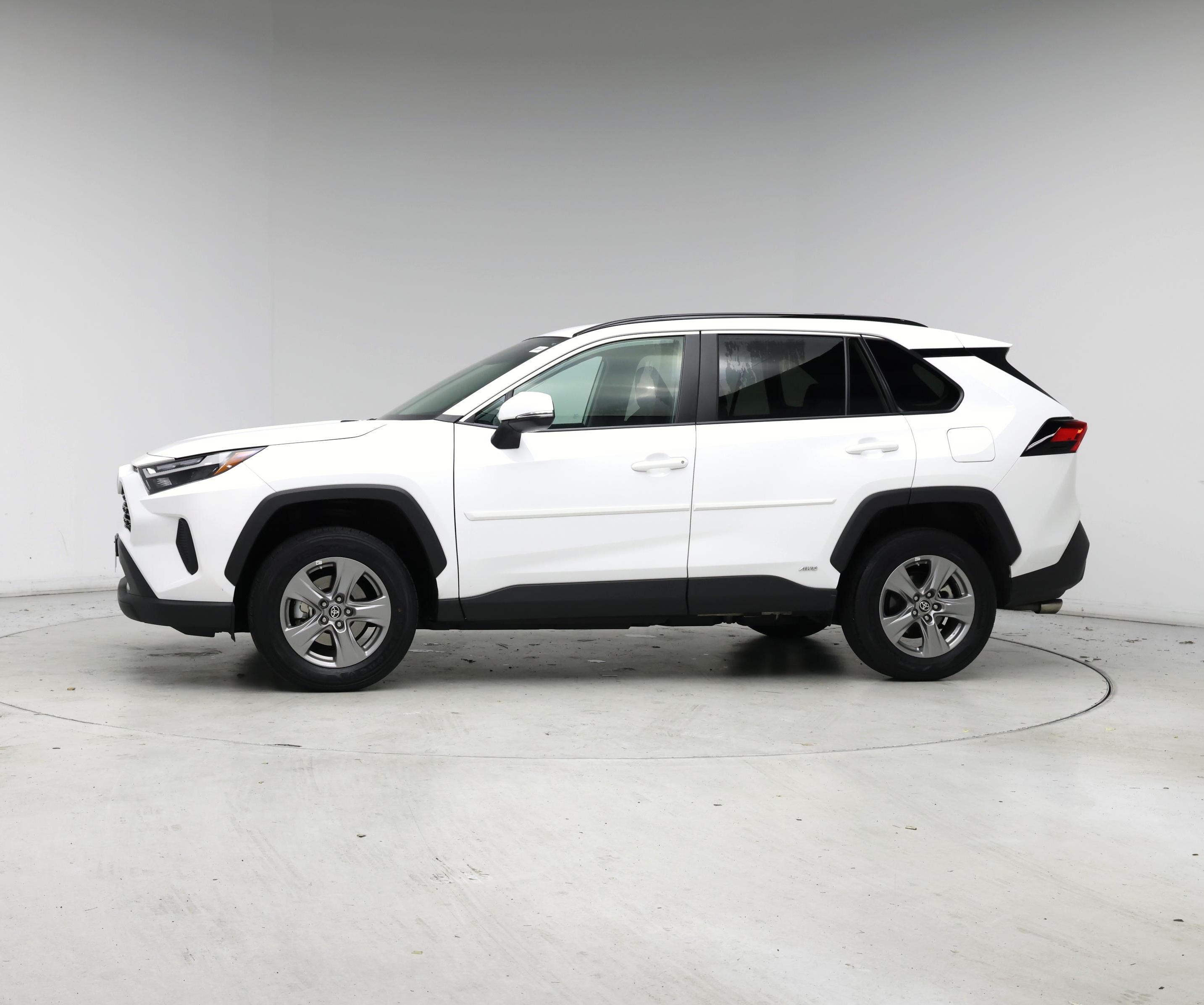 Thumbnail: 2024 Toyota RAV4 - 3