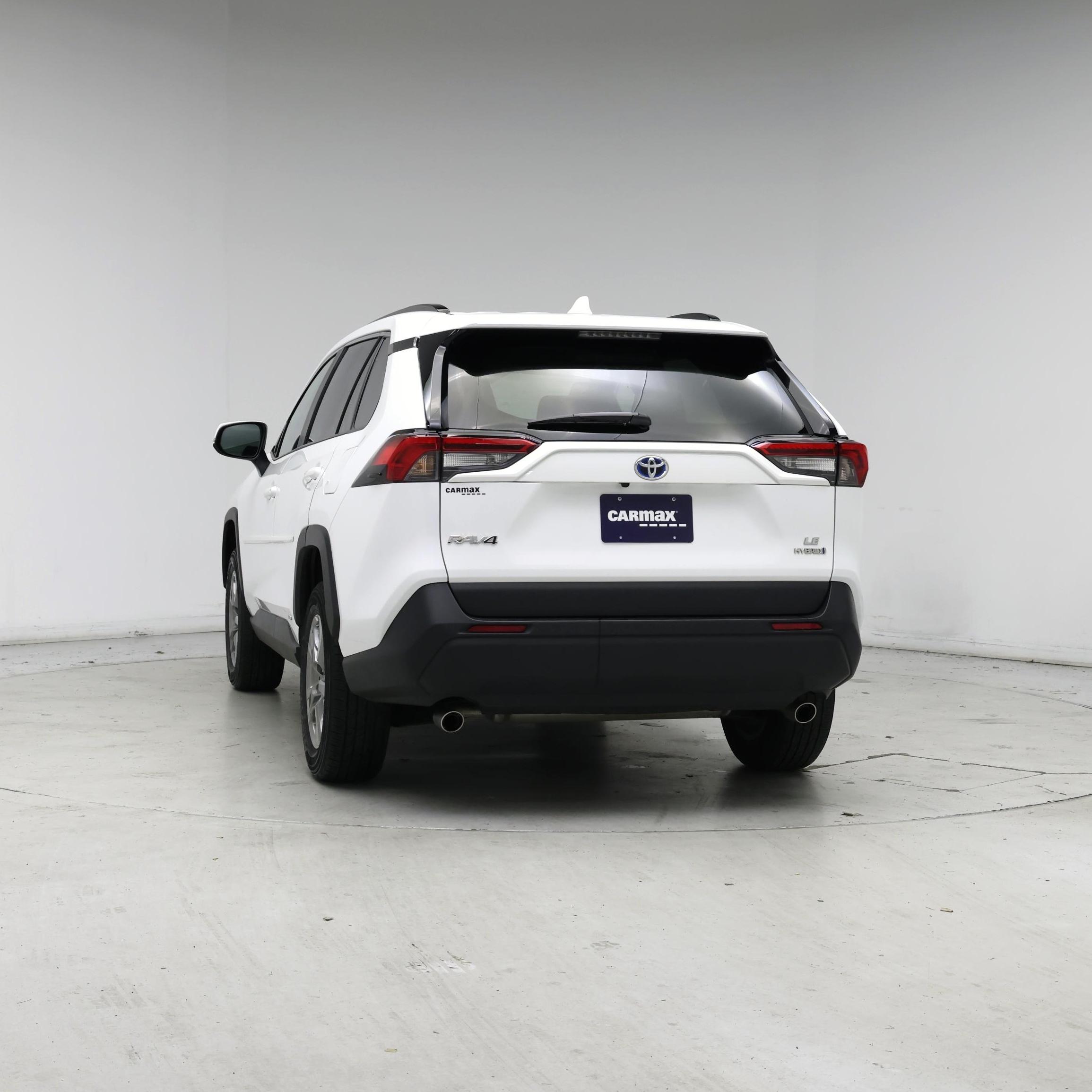 Thumbnail: 2024 Toyota RAV4 - 6