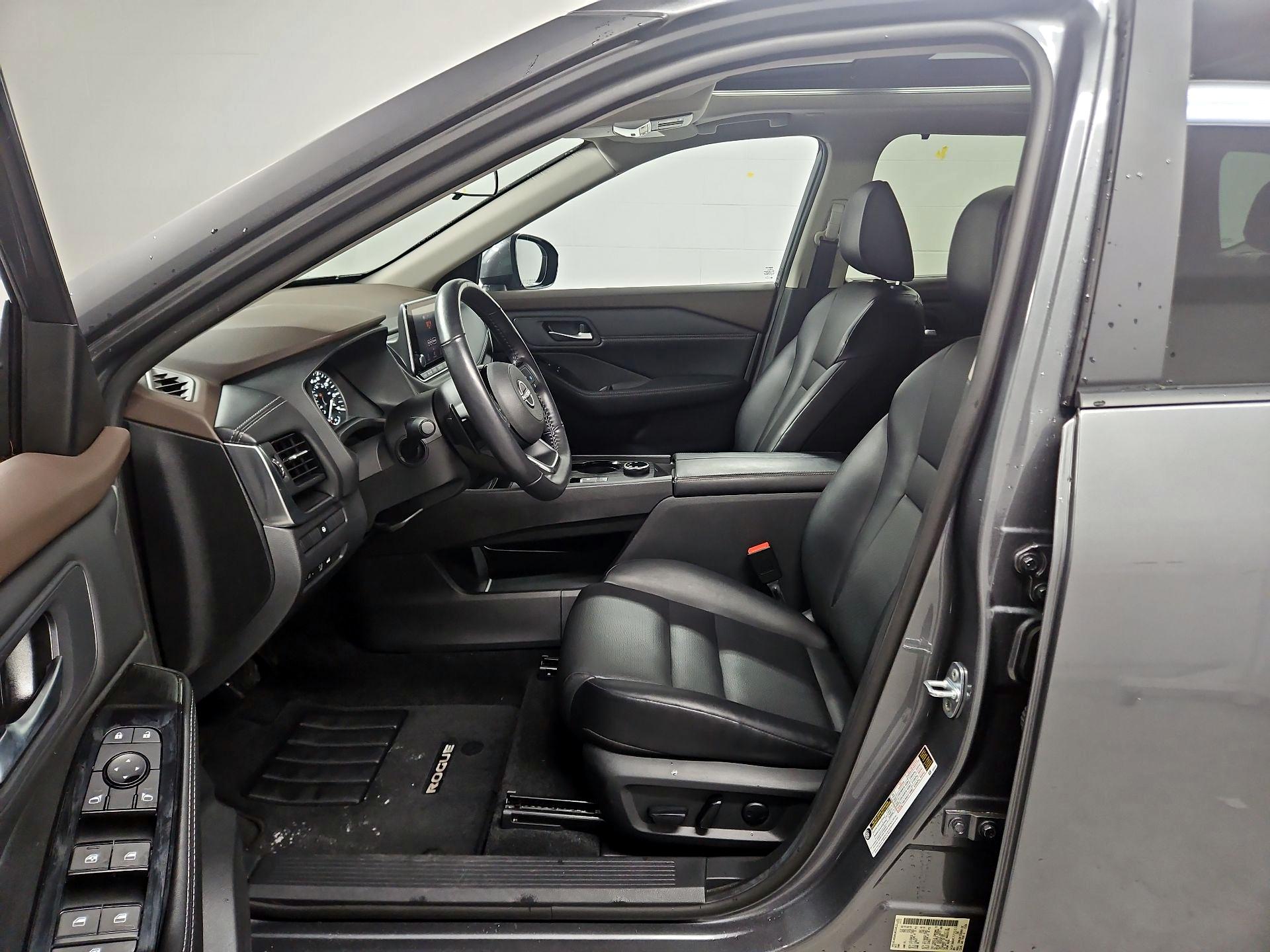 Thumbnail: 2023 Nissan Rogue - 11