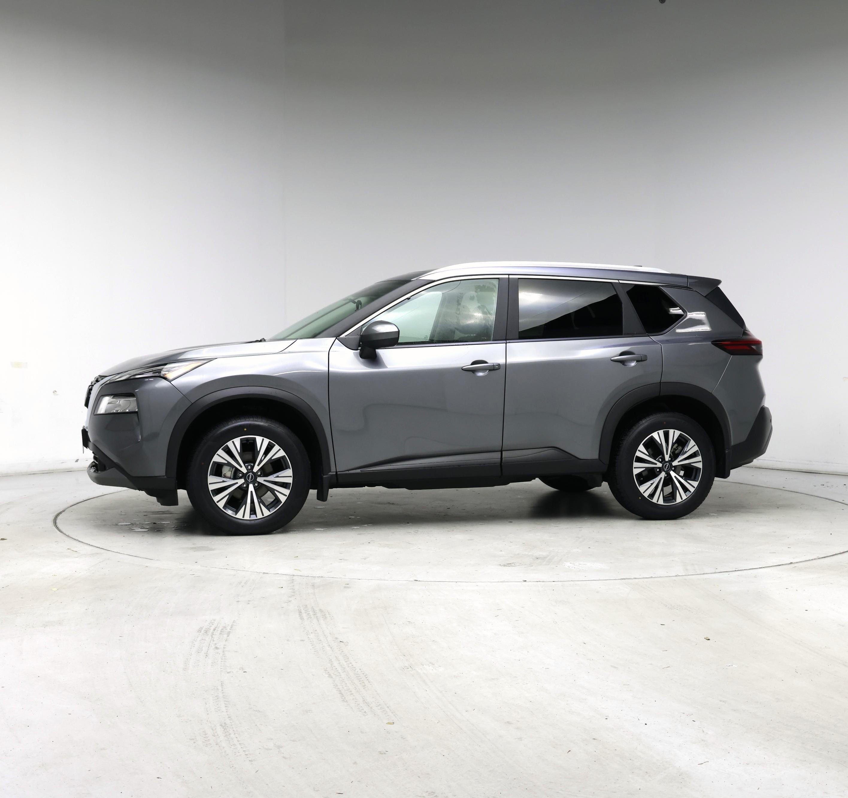 Thumbnail: 2023 Nissan Rogue - 3