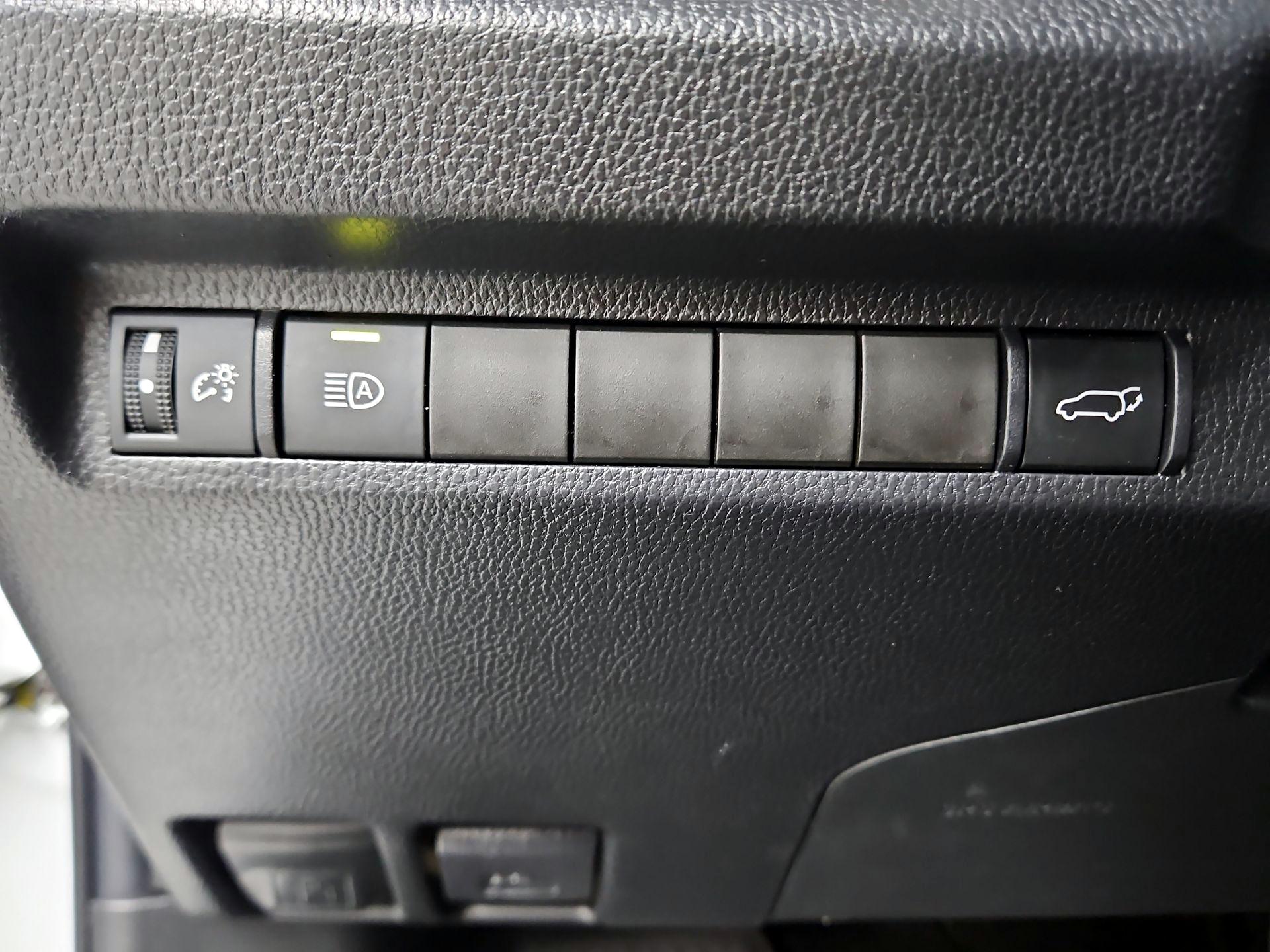 Thumbnail: 2023 Toyota RAV4 - 13