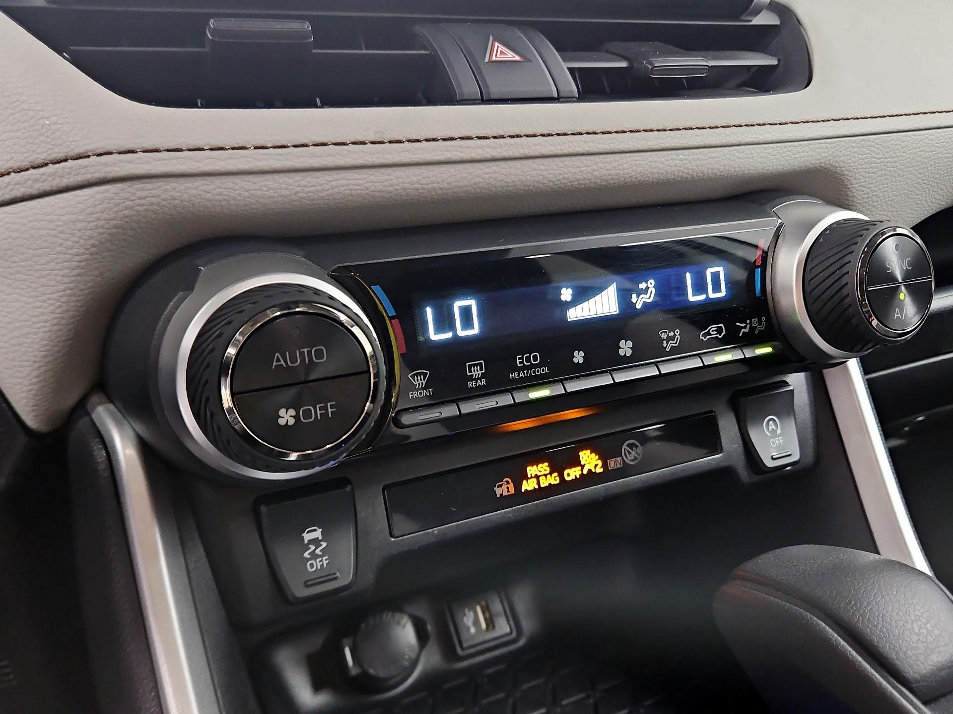 Thumbnail: 2023 Toyota RAV4 - 16