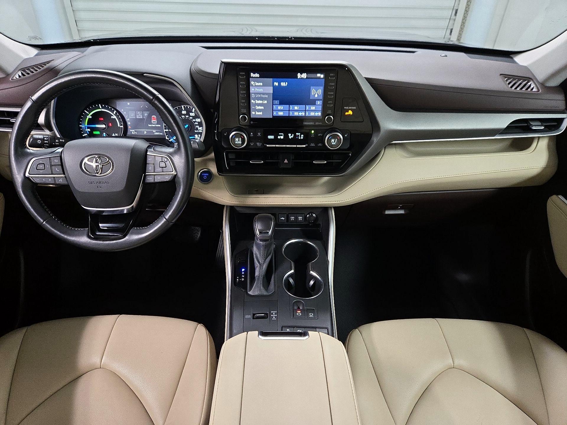 Thumbnail: 2021 Toyota Highlander - 9