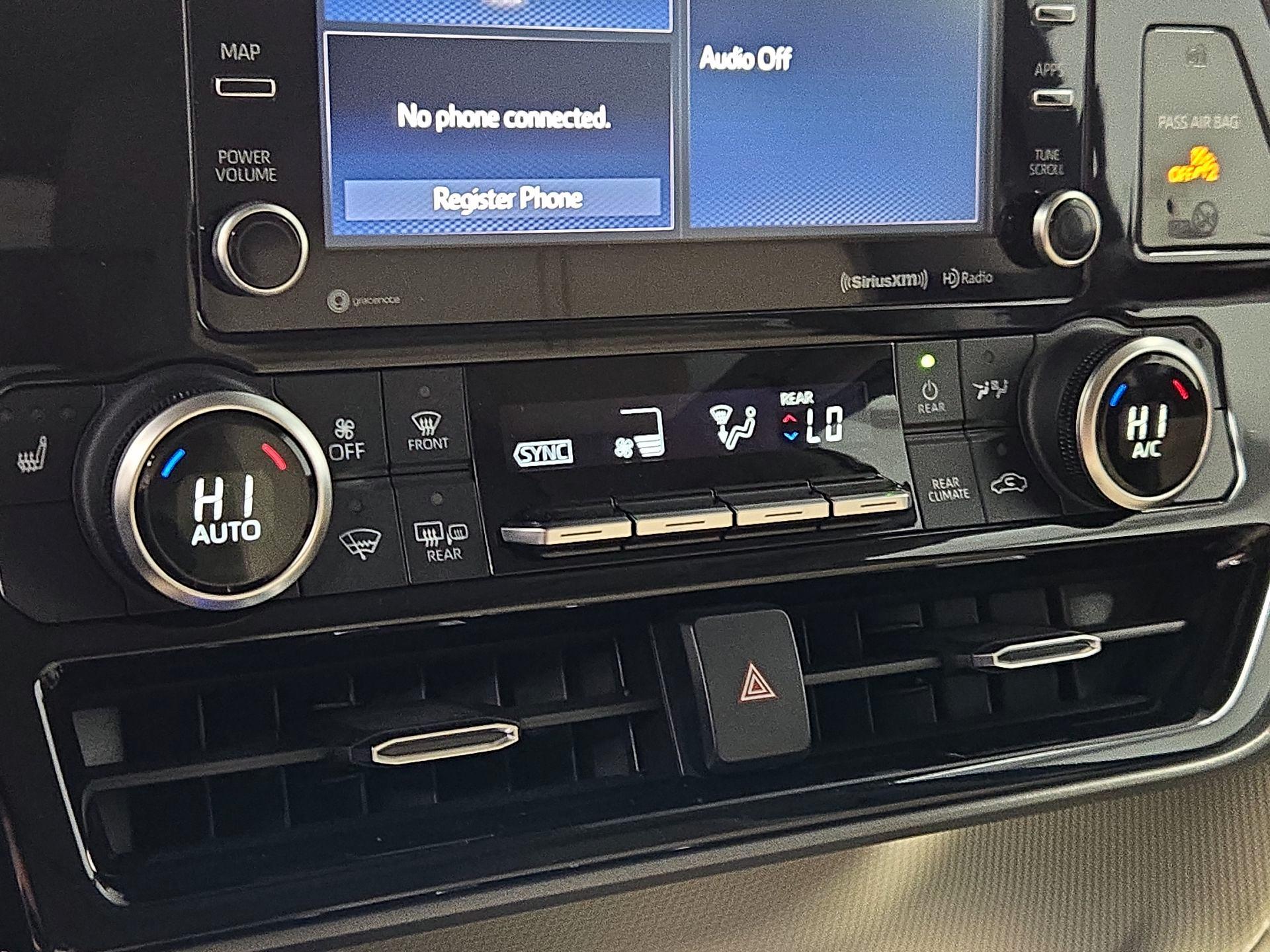 Thumbnail: 2021 Toyota Highlander - 16