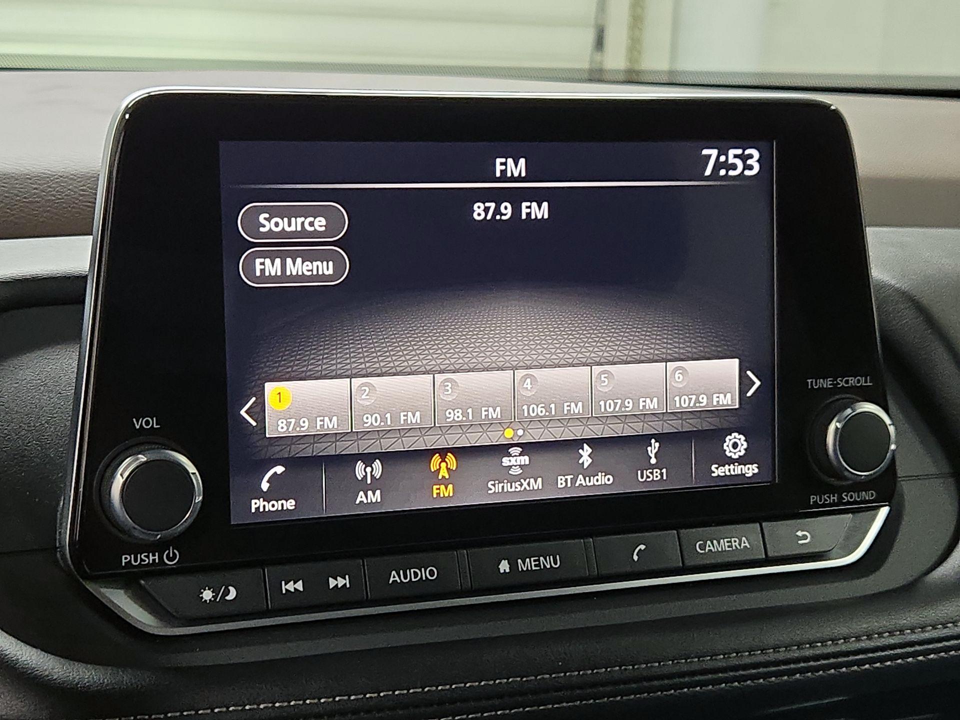 Thumbnail: 2023 Nissan Rogue - 15