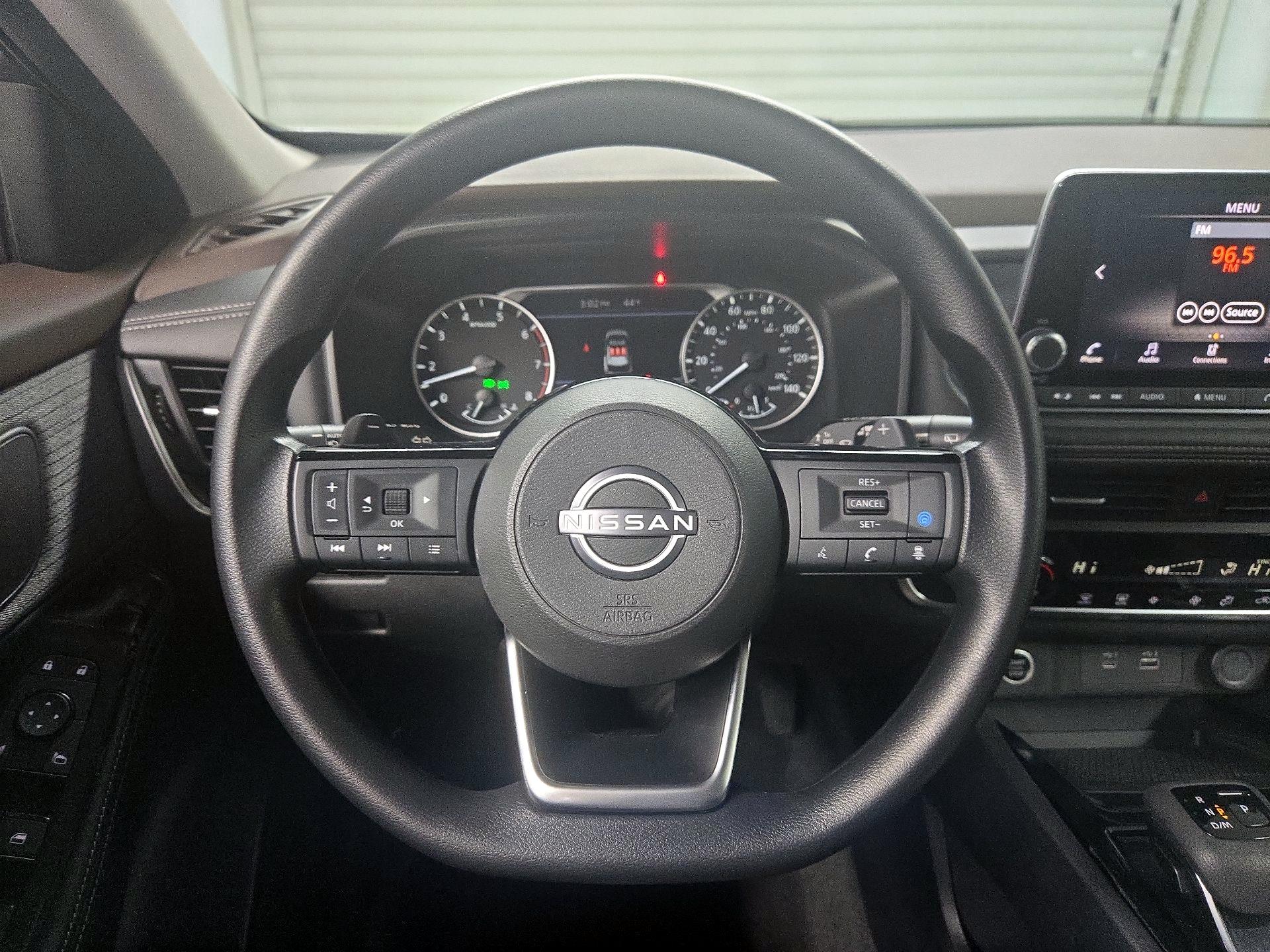 Thumbnail: 2023 Nissan Rogue - 10