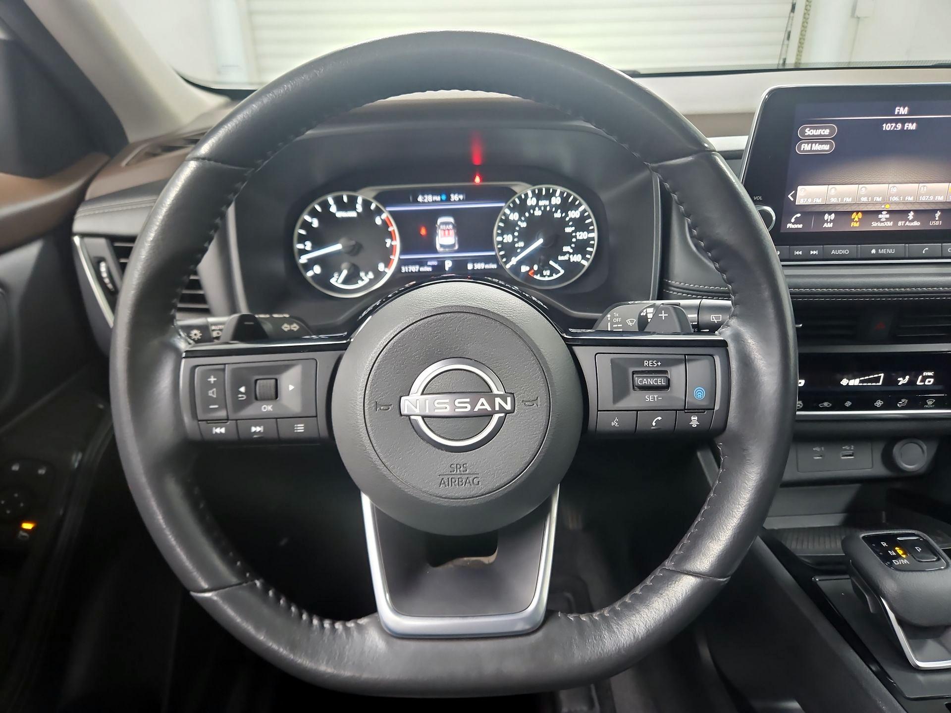 Thumbnail: 2023 Nissan Rogue - 10