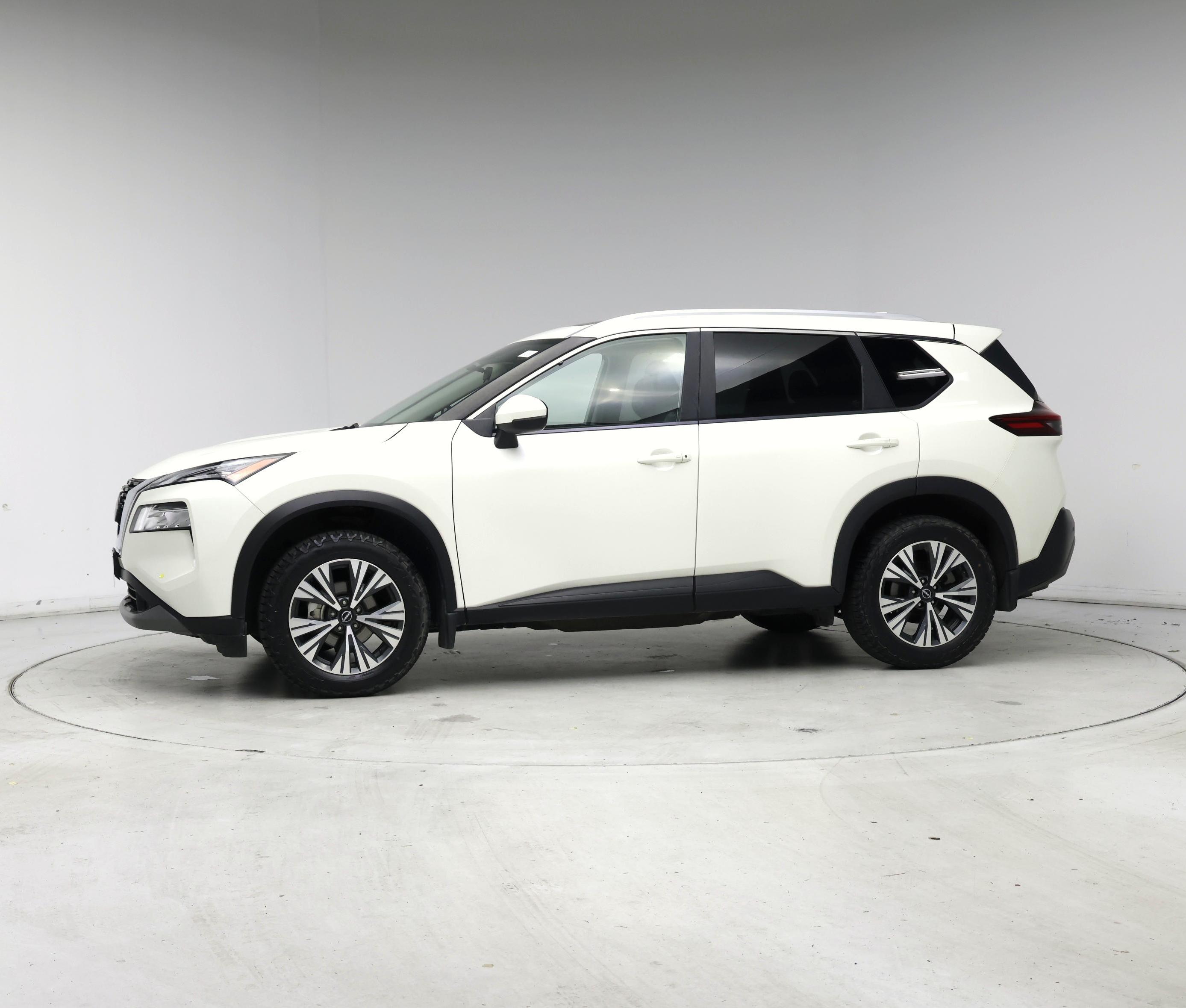 Thumbnail: 2023 Nissan Rogue - 3