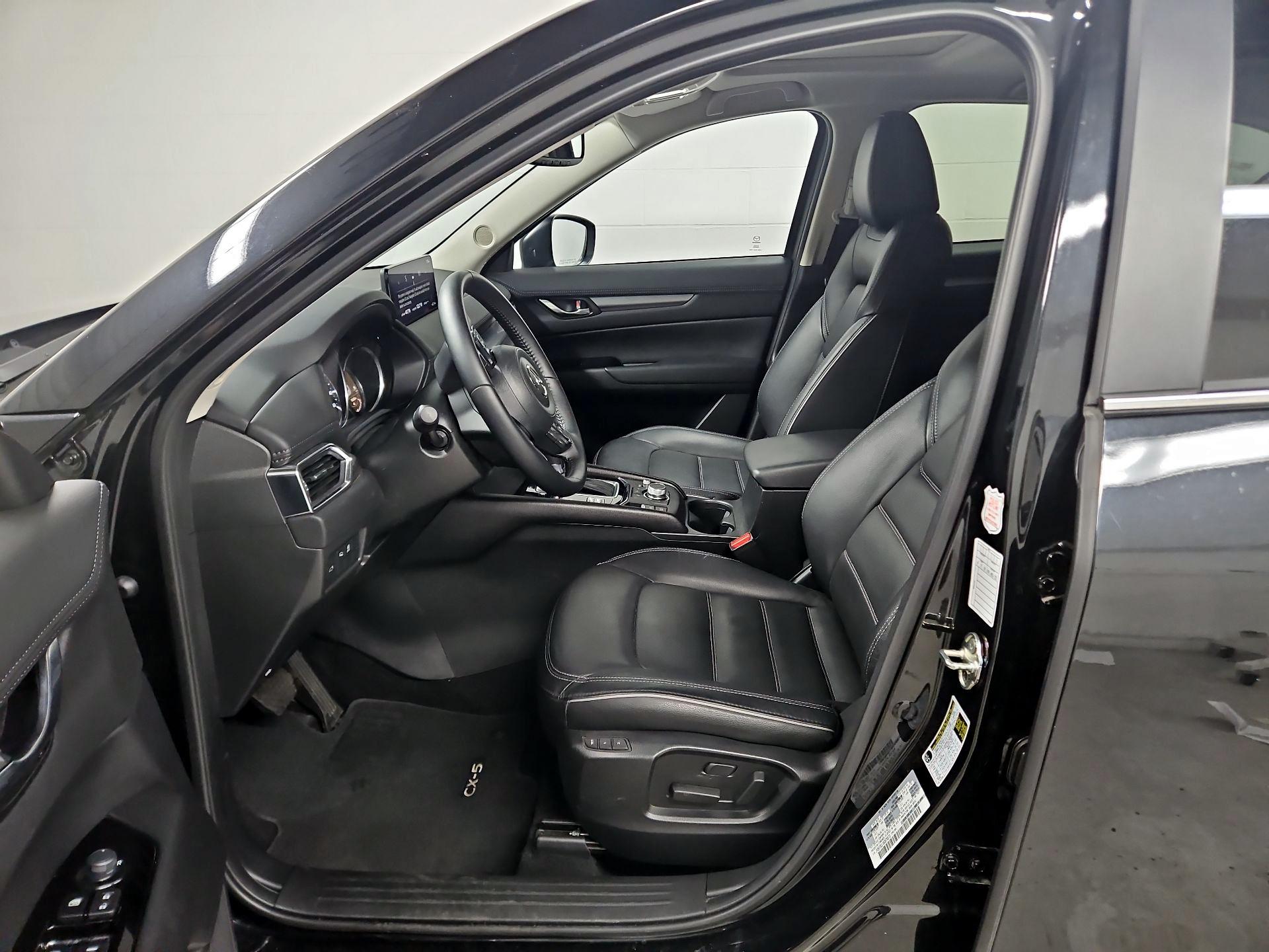 Thumbnail: 2025 Mazda CX-5 - 11