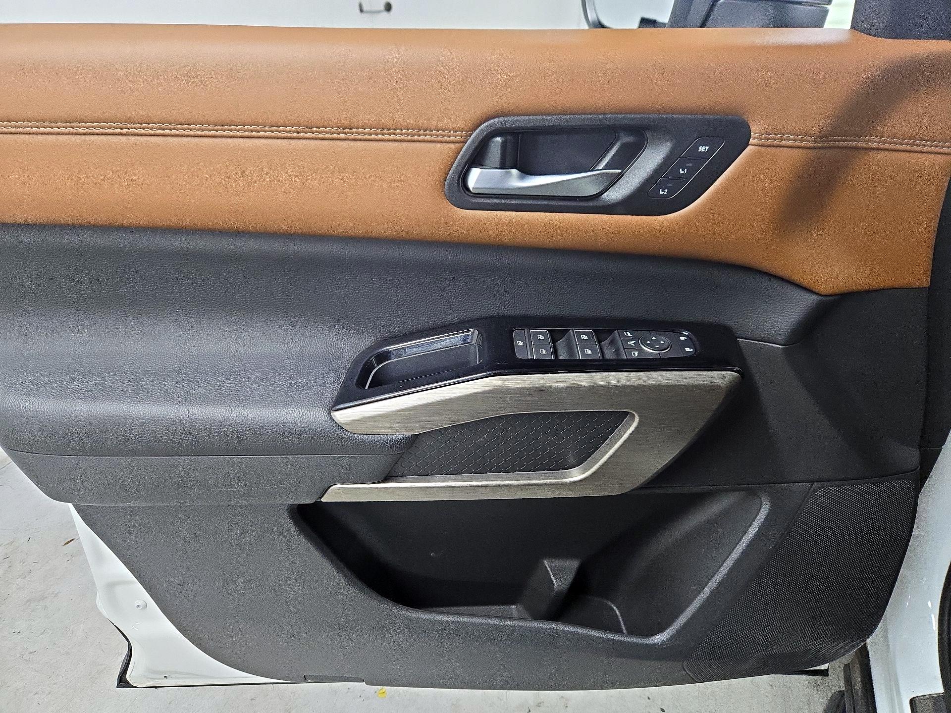 Thumbnail: 2023 Nissan Pathfinder - 12