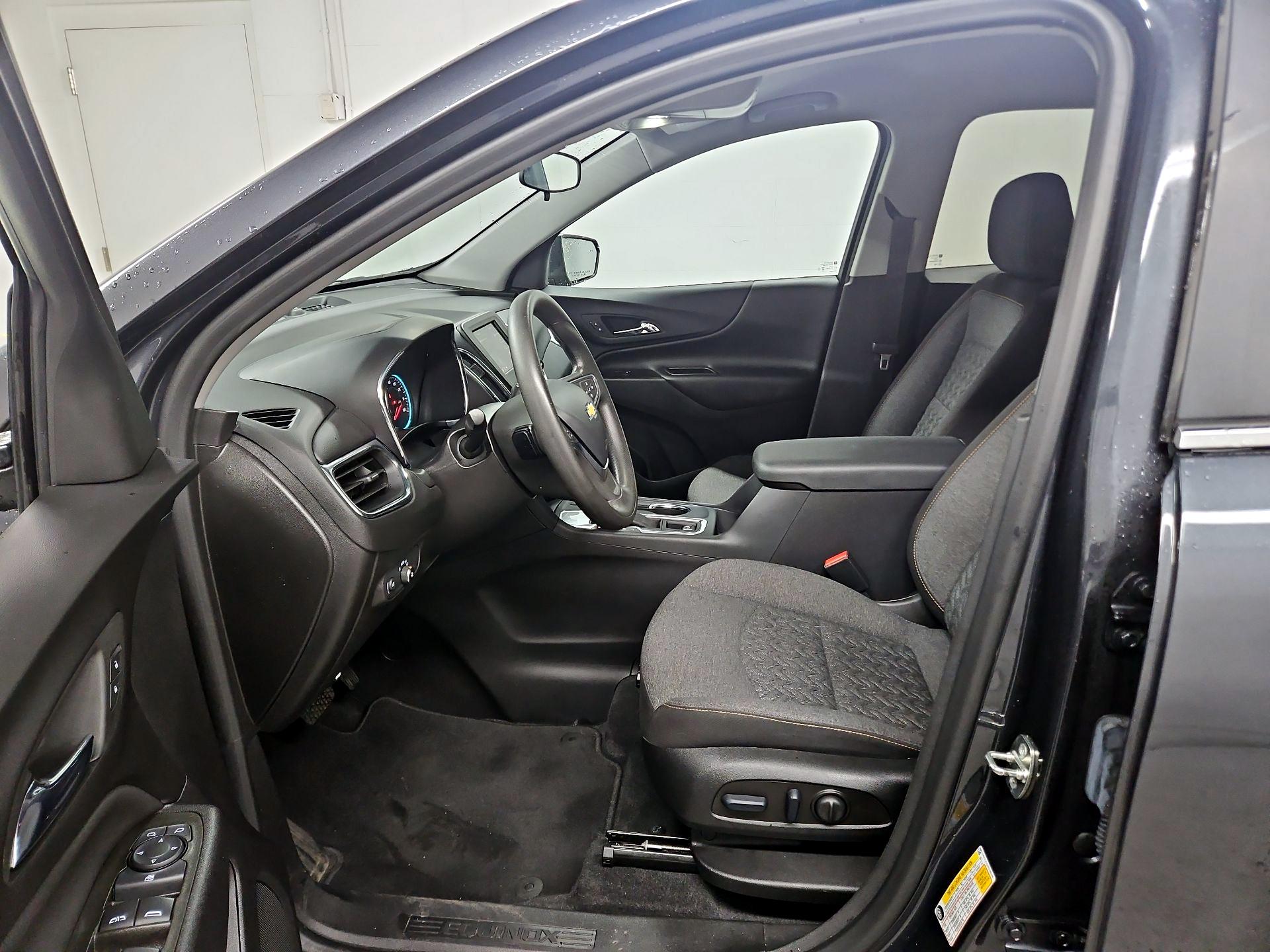 Thumbnail: 2023 Chevrolet Equinox - 11