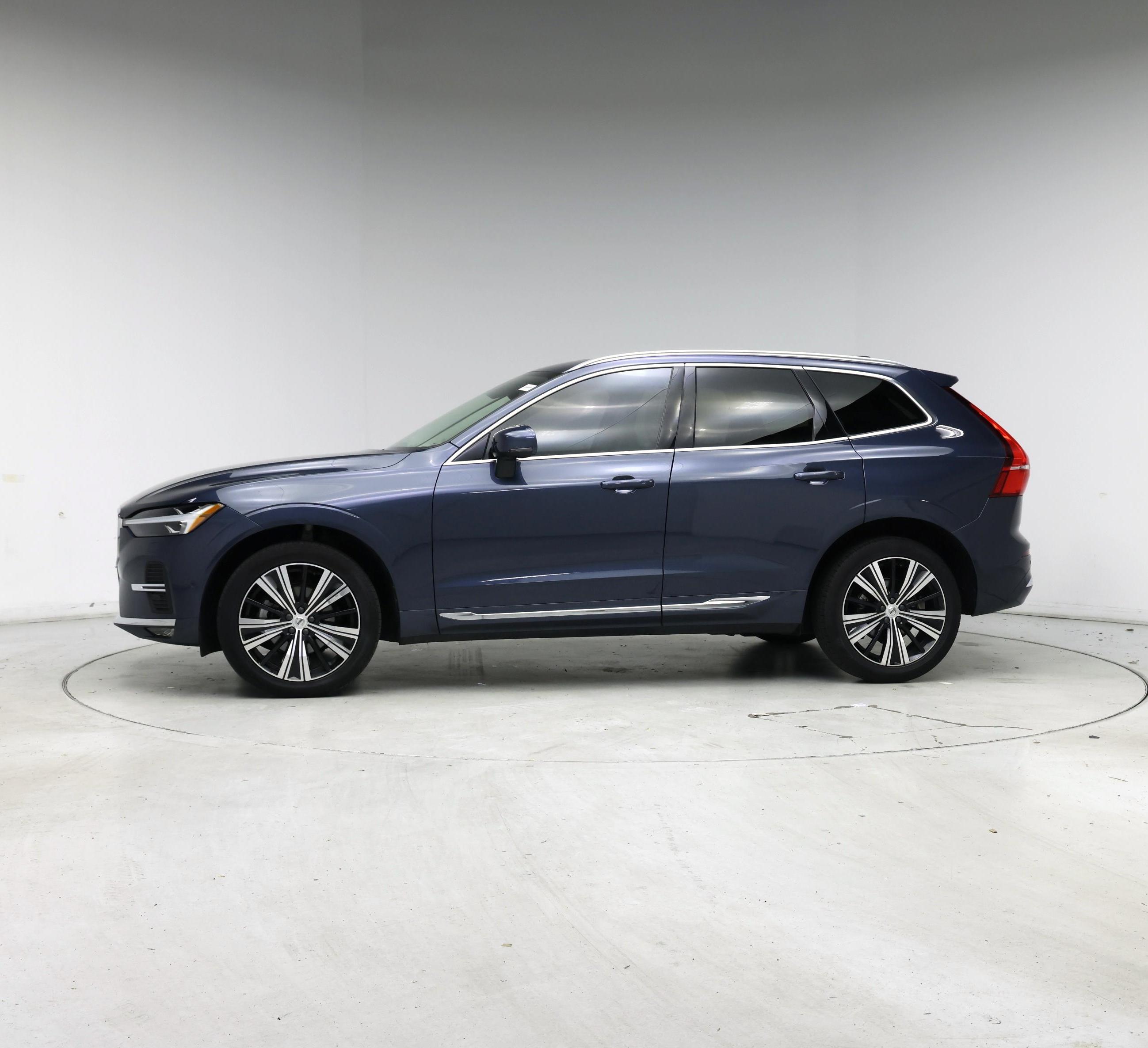 Thumbnail: 2023 Volvo XC60 - 3