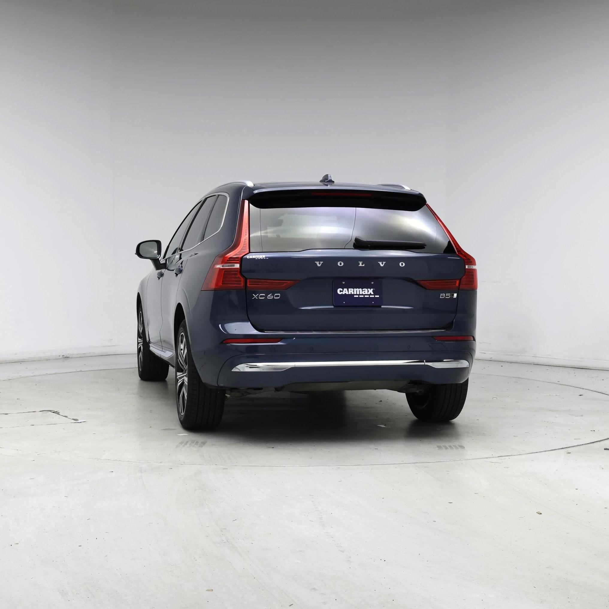 Thumbnail: 2023 Volvo XC60 - 6
